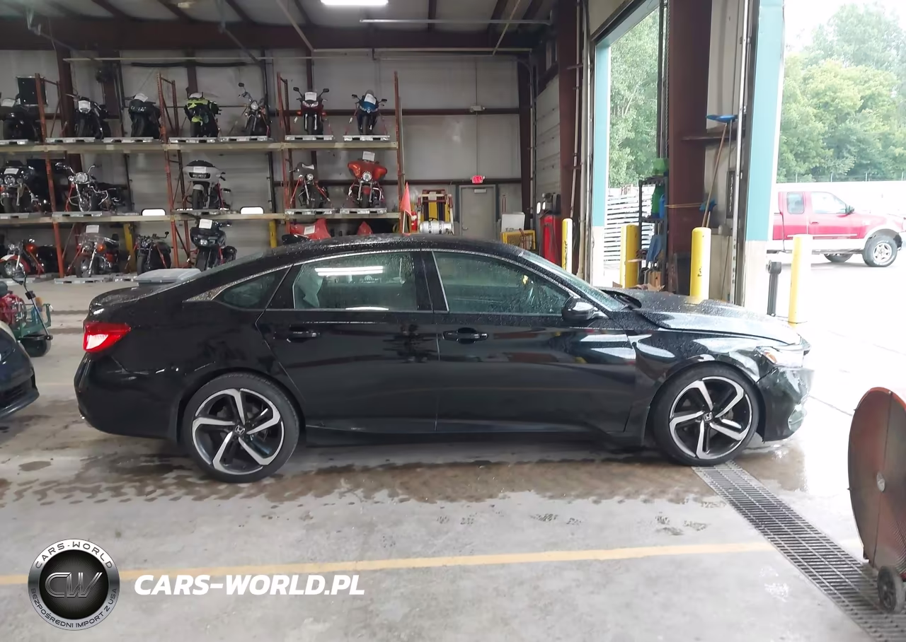 2018 Honda Accord Sport VIN:1HGCV1F38JA053712 - 13