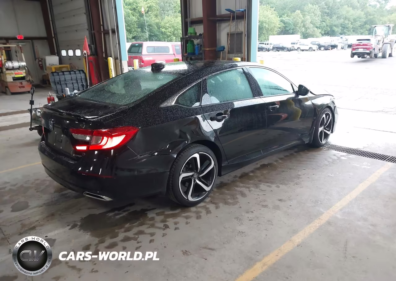 2018 Honda Accord Sport VIN:1HGCV1F38JA053712 - 4