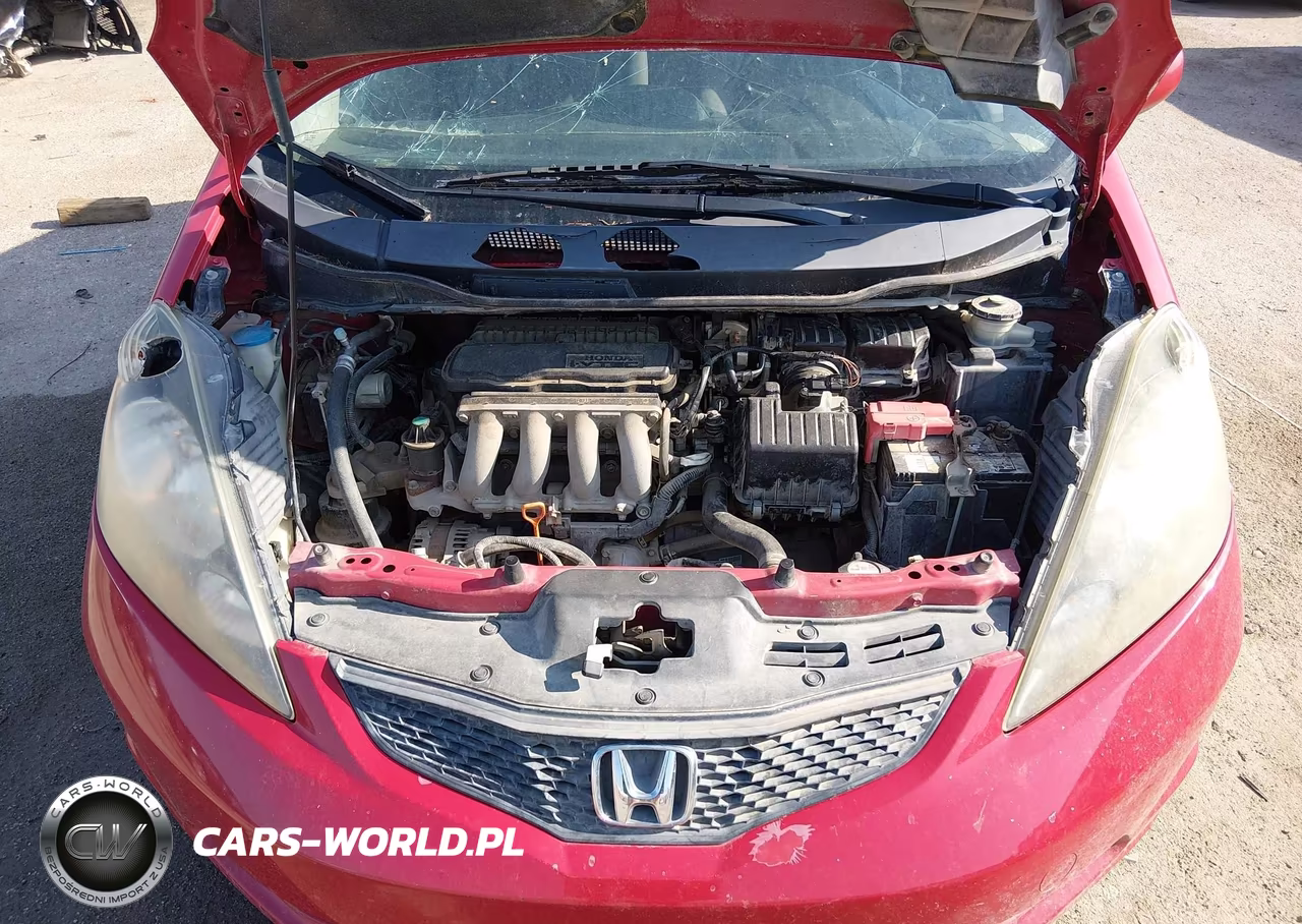 2013 Honda Fit VIN:JHMGE8G31DC056174 - 10