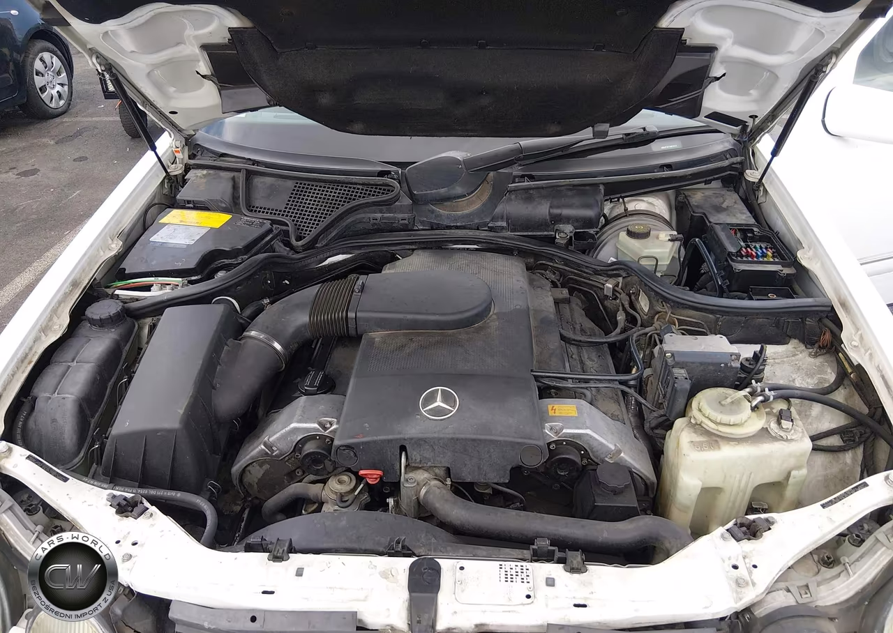 1997 Mercedes-Benz E 420 VIN:WDBJF72F1VA574717 - 10