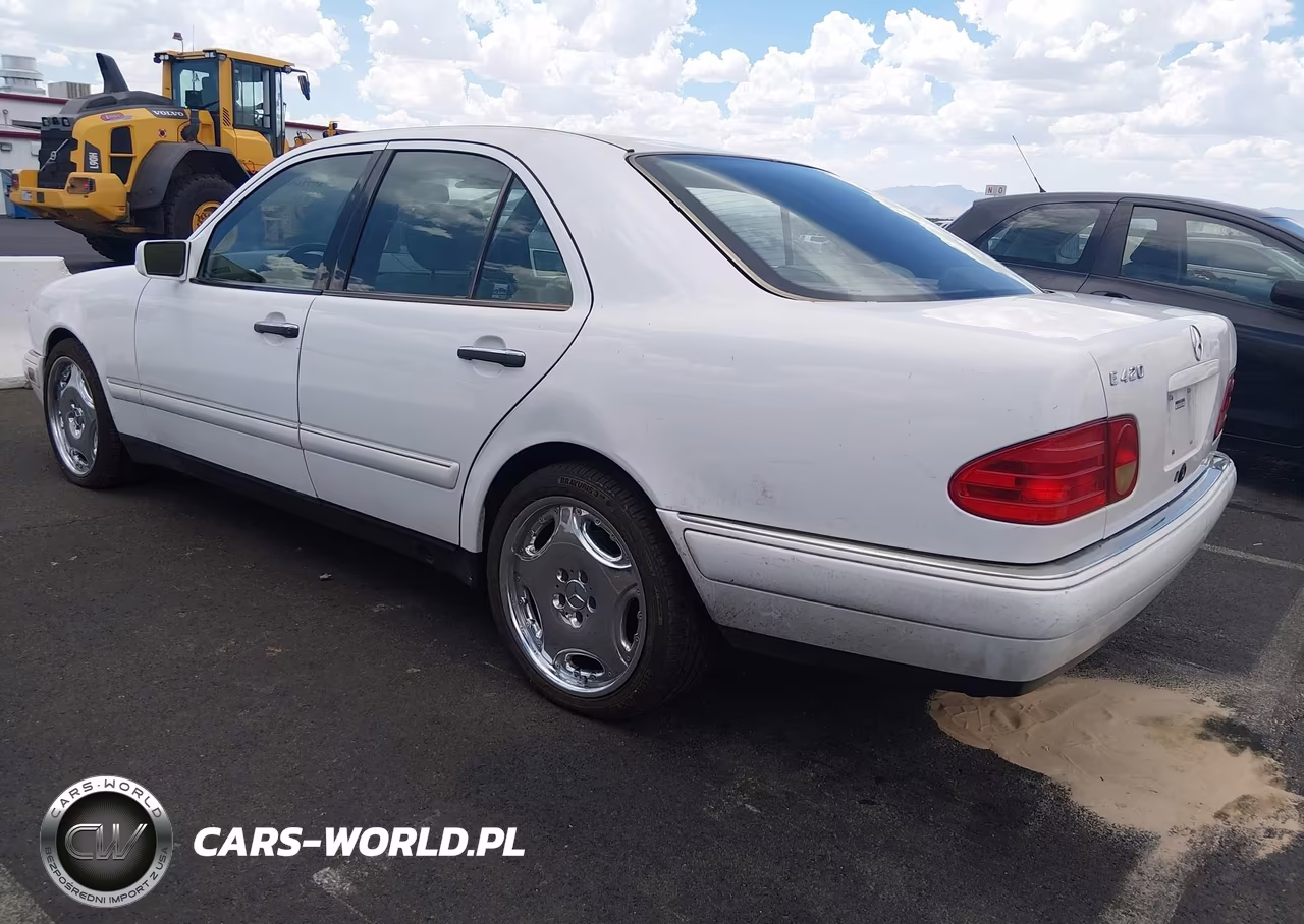 1997 Mercedes-Benz E 420 VIN:WDBJF72F1VA574717 - 3
