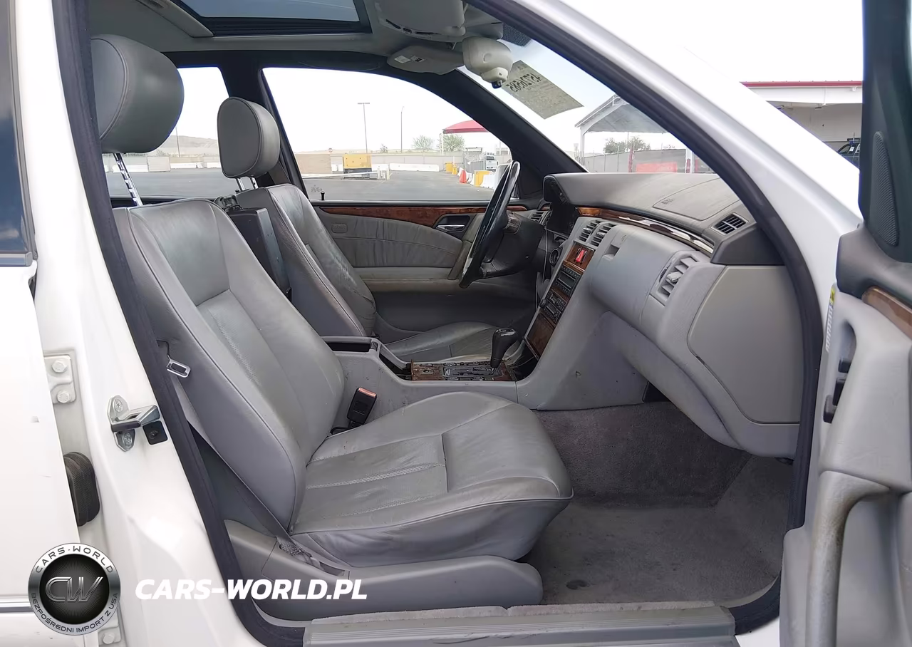 1997 Mercedes-Benz E 420 VIN:WDBJF72F1VA574717 - 5