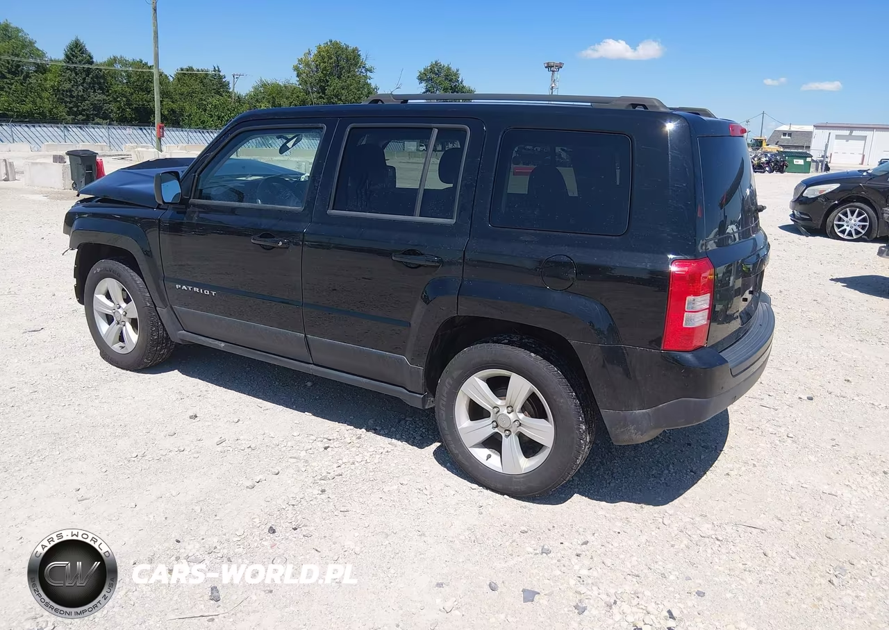 2013 Jeep Patriot Sport VIN:1C4NJPBB9DD231911 - 3