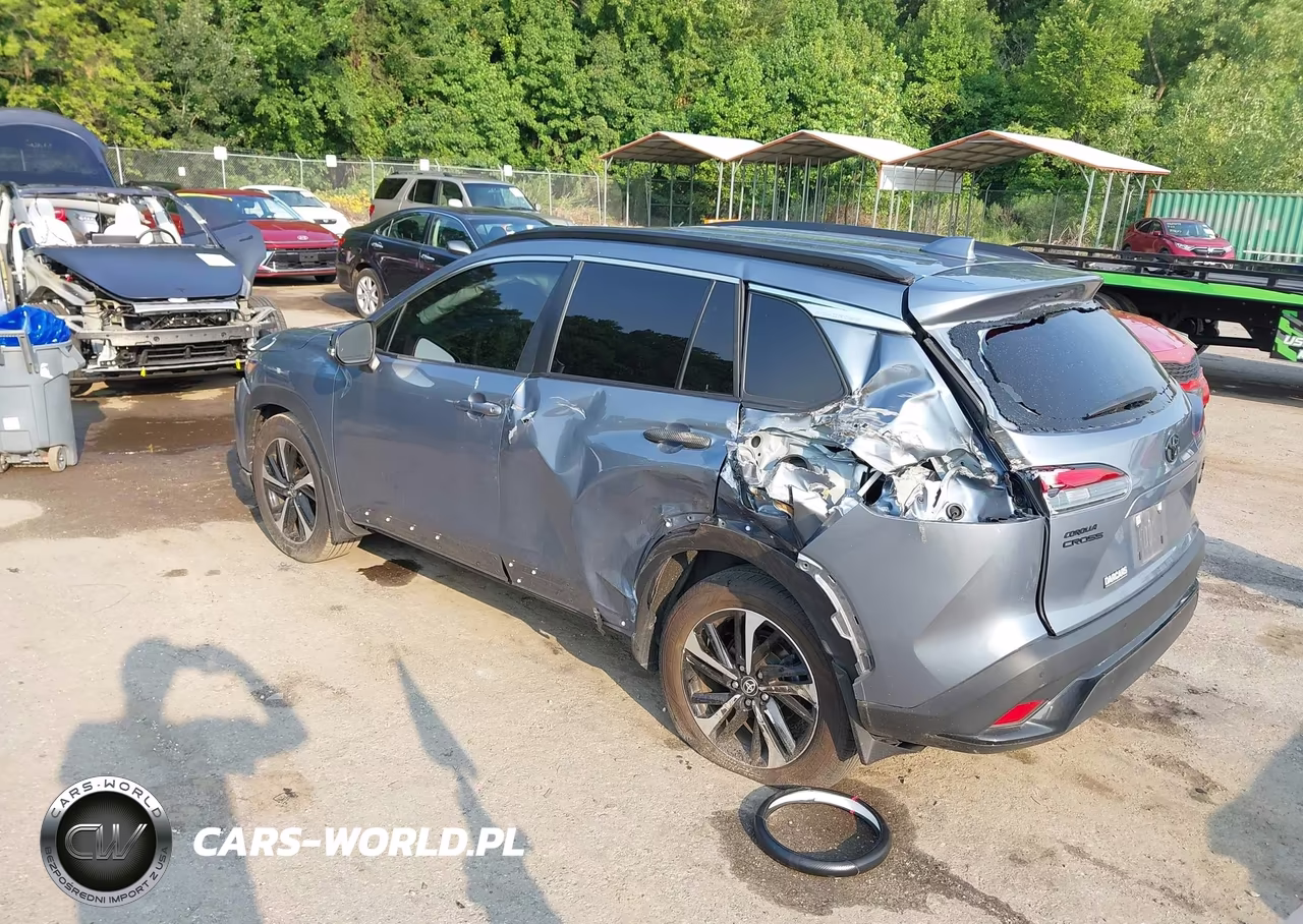 2024 Toyota Corolla Cross Hybrid Xse VIN:7MUFBABG0RV048974 - 3