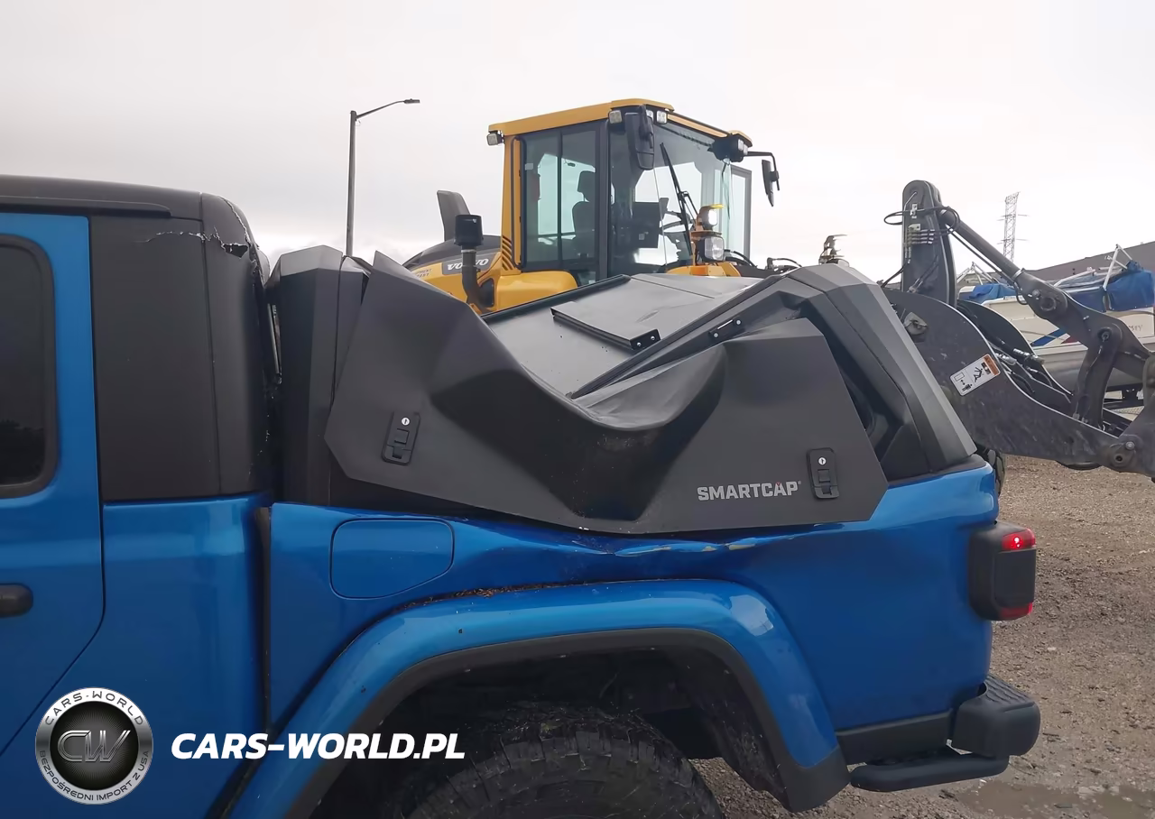 2023 Jeep Gladiator Rubicon Farout 4X4 VIN:1C6JJTBM6PL586884 - 6