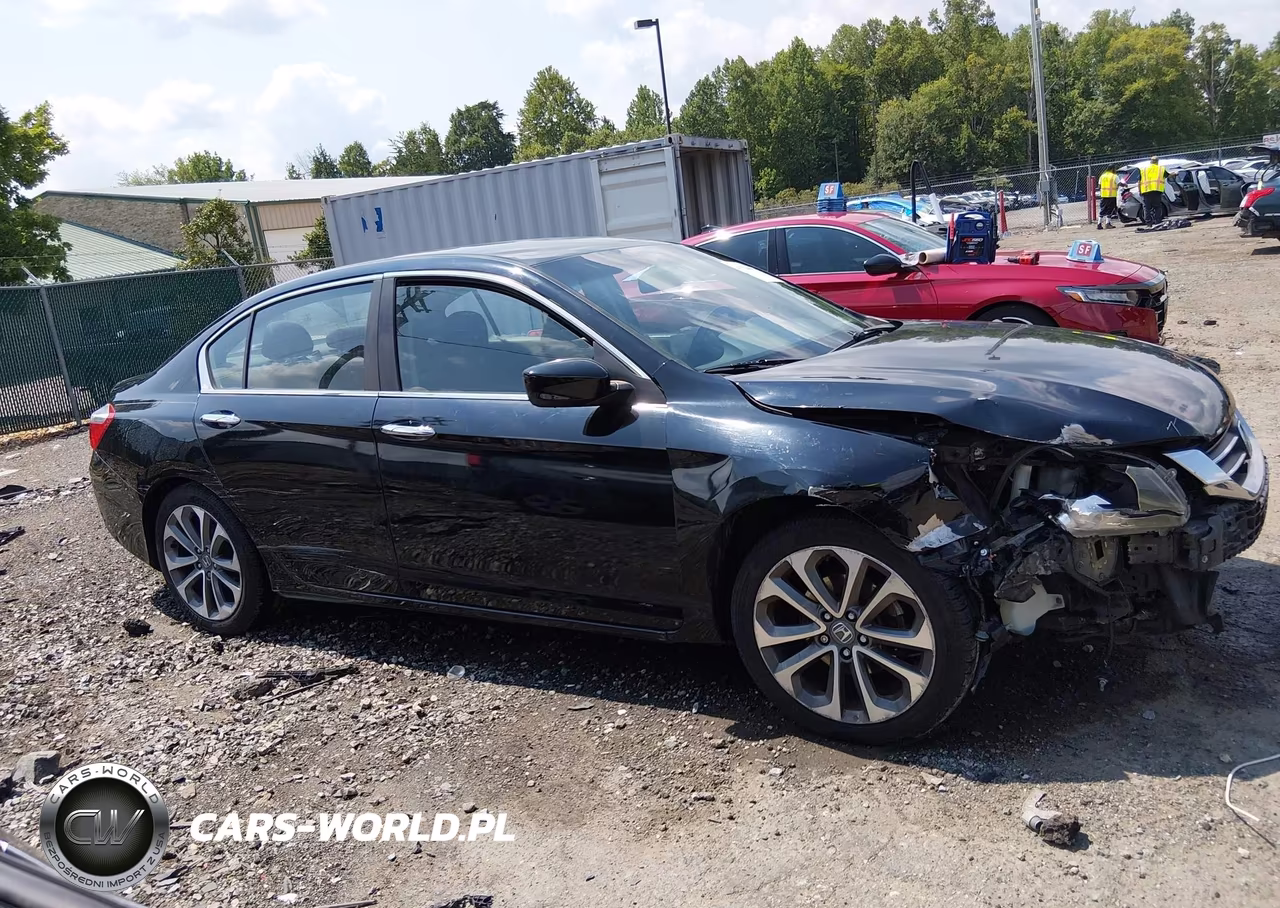 2015 Honda Accord Sport VIN:1HGCR2F52FA234193 - 14