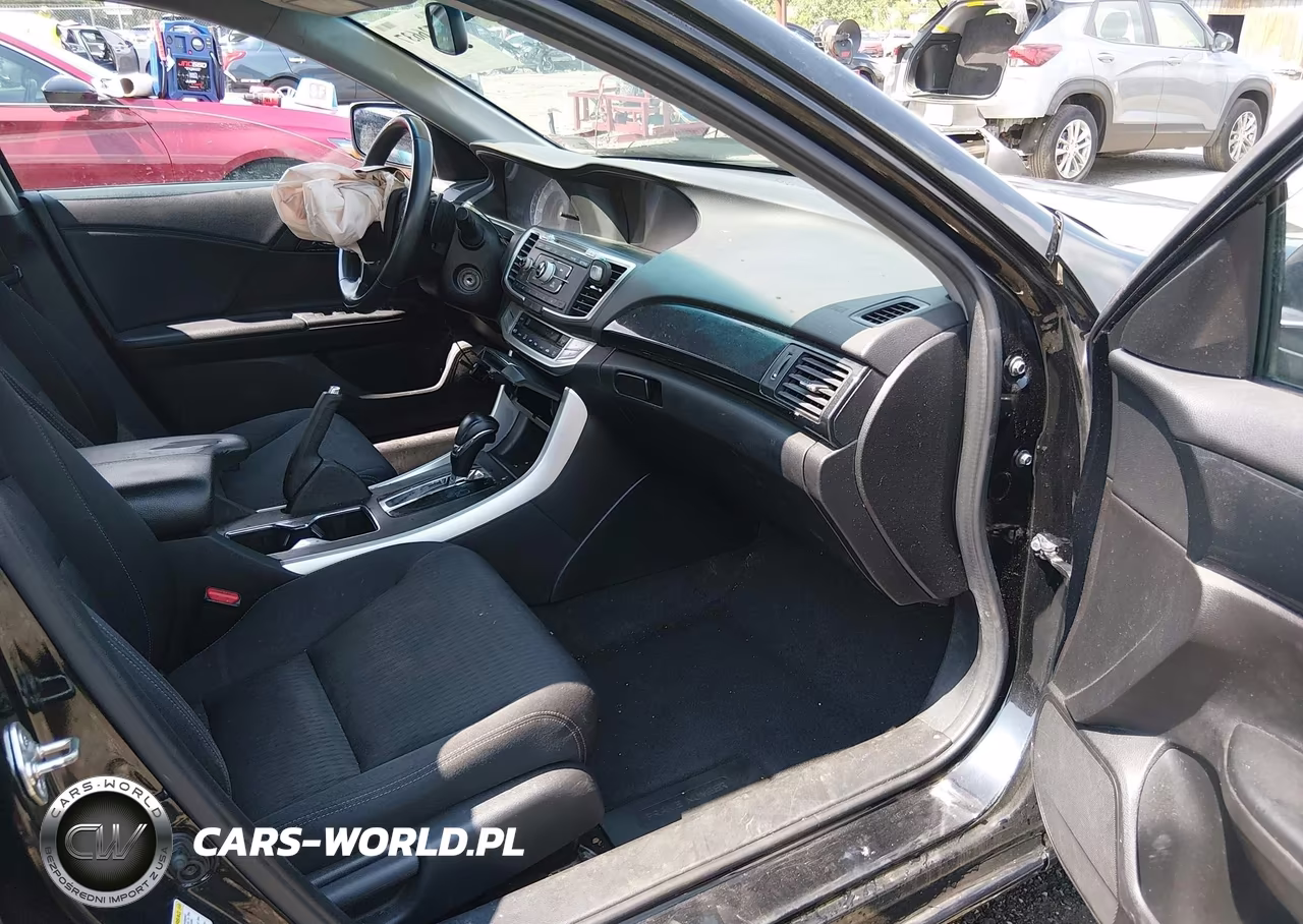 2015 Honda Accord Sport VIN:1HGCR2F52FA234193 - 5