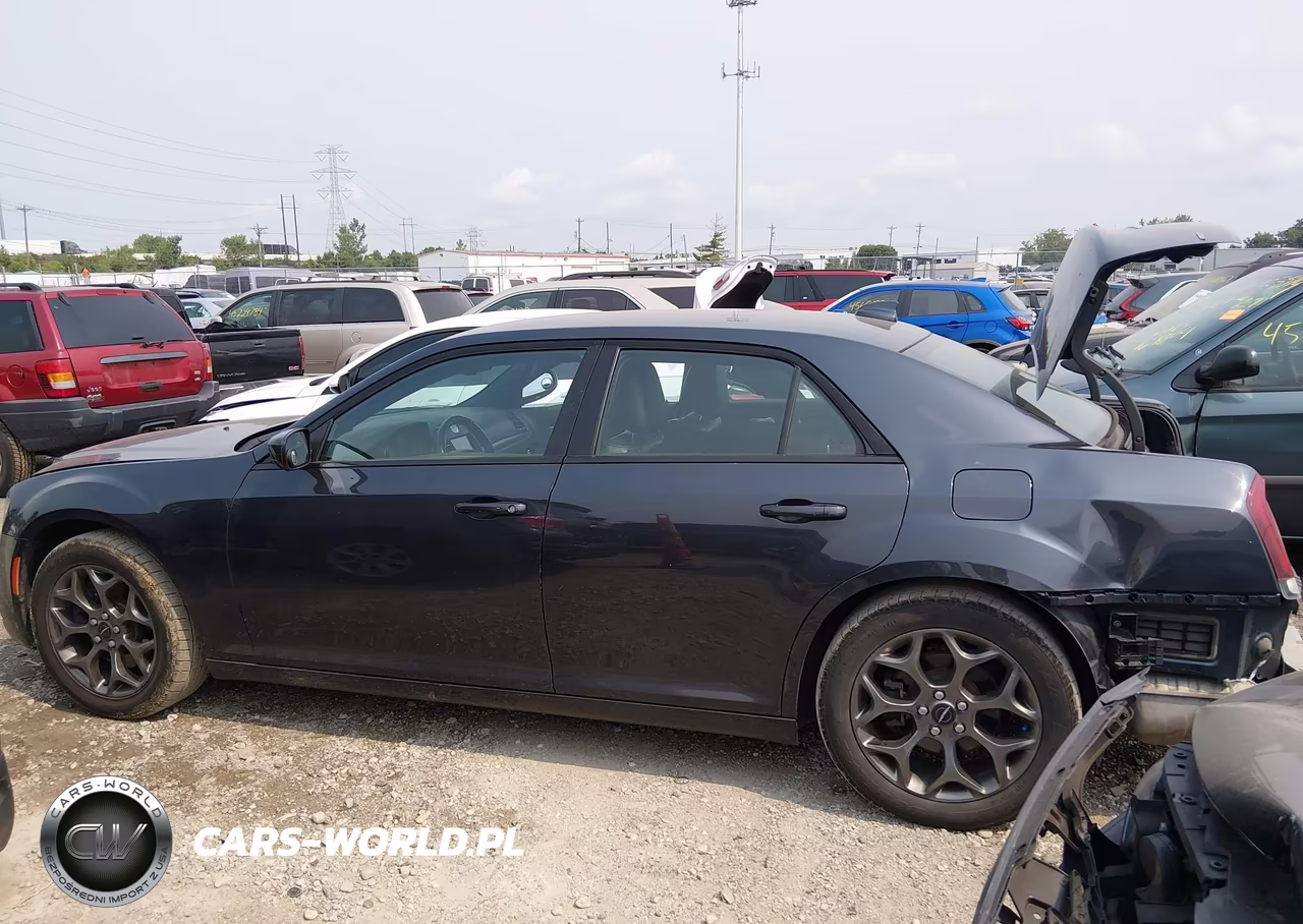 2016 Chrysler 300 300S VIN:2C3CCAGG6GH305252 - 14