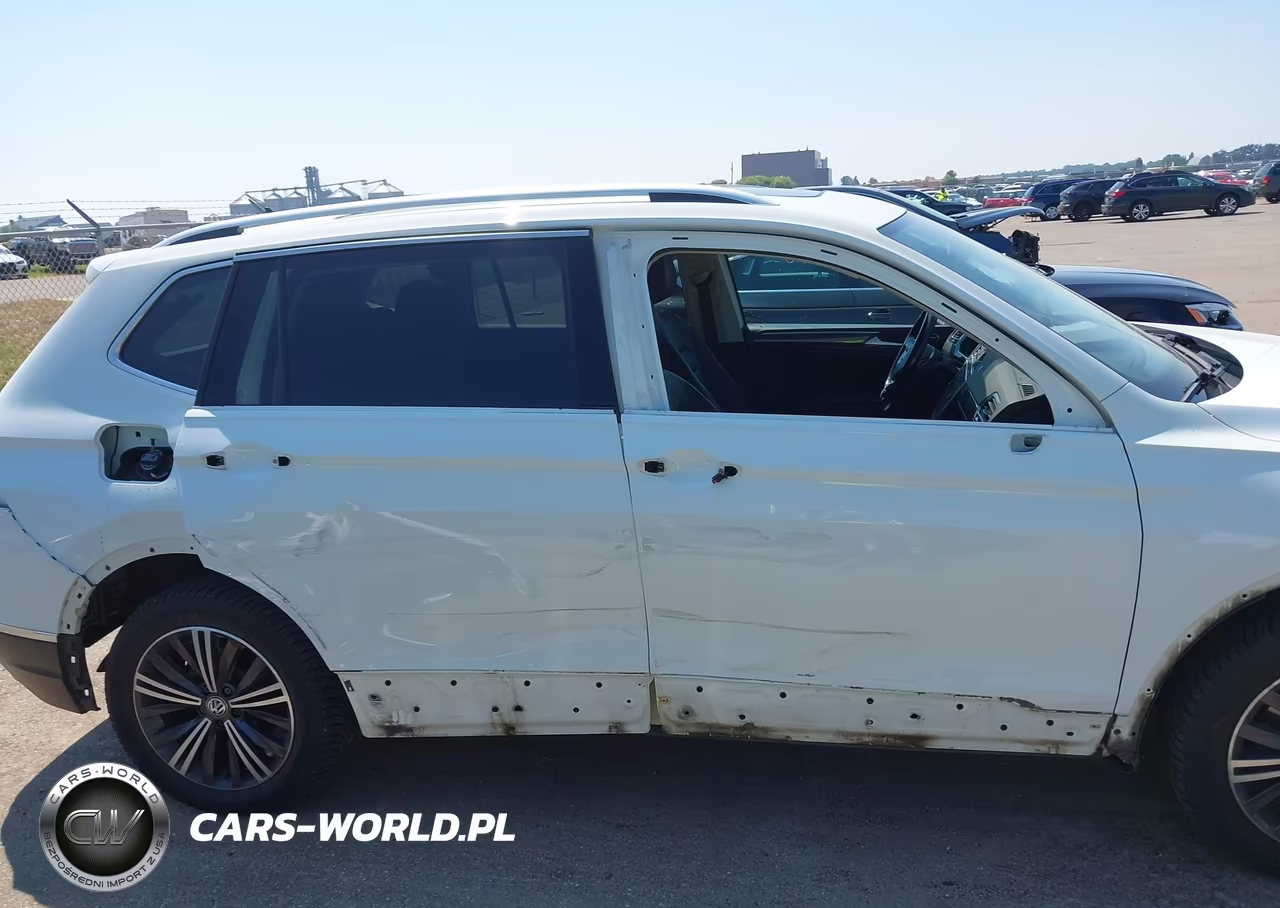 2018 Volkswagen Tiguan 2.0T Sel Premium VIN:3VV4B7AX8JM118653 - 14