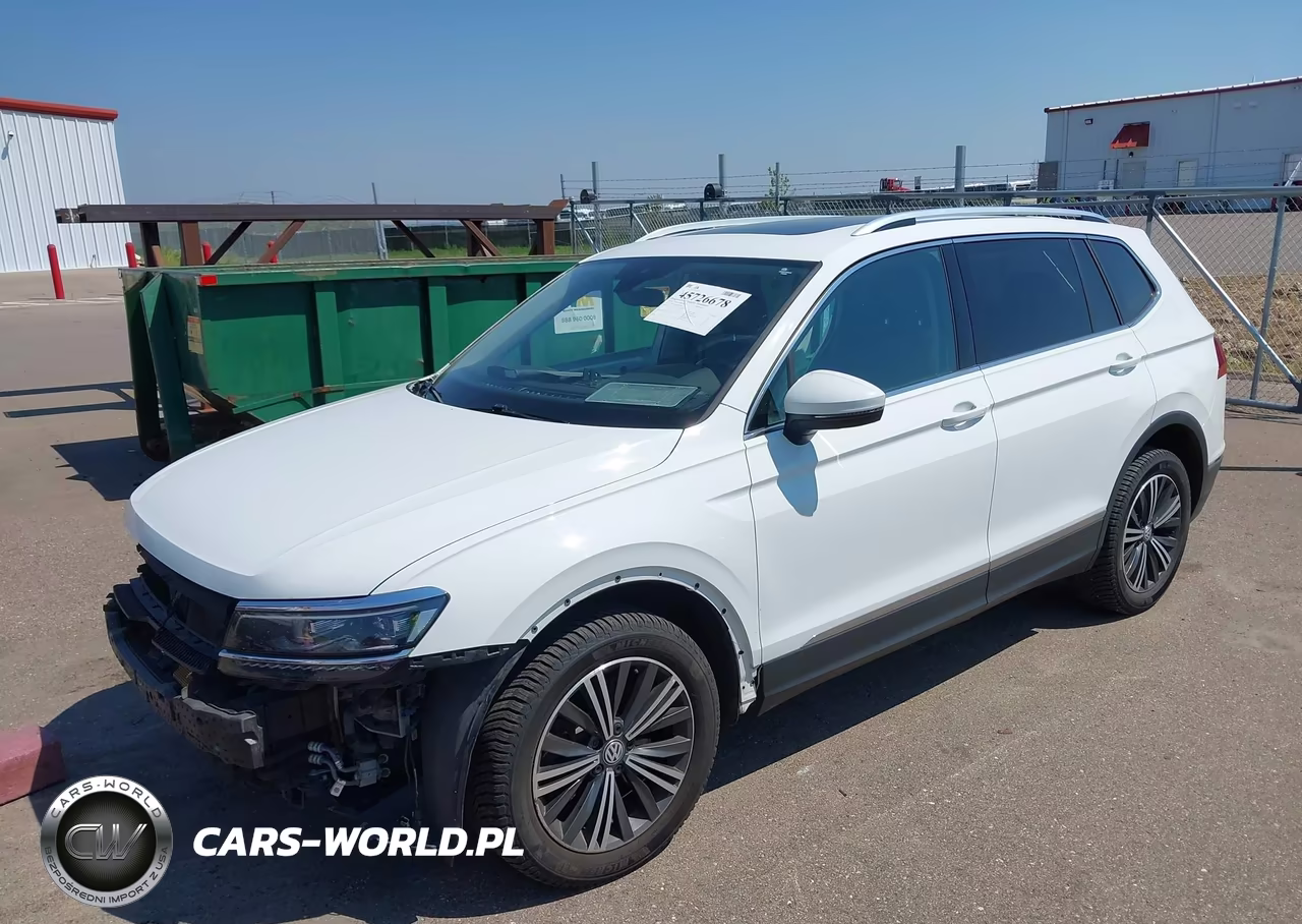 2018 Volkswagen Tiguan 2.0T Sel Premium VIN:3VV4B7AX8JM118653 - 2