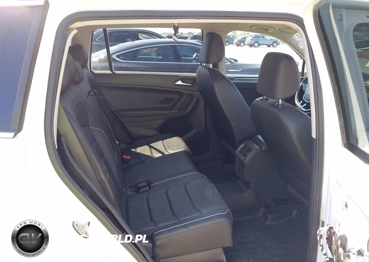 2018 Volkswagen Tiguan 2.0T Sel Premium VIN:3VV4B7AX8JM118653 - 8