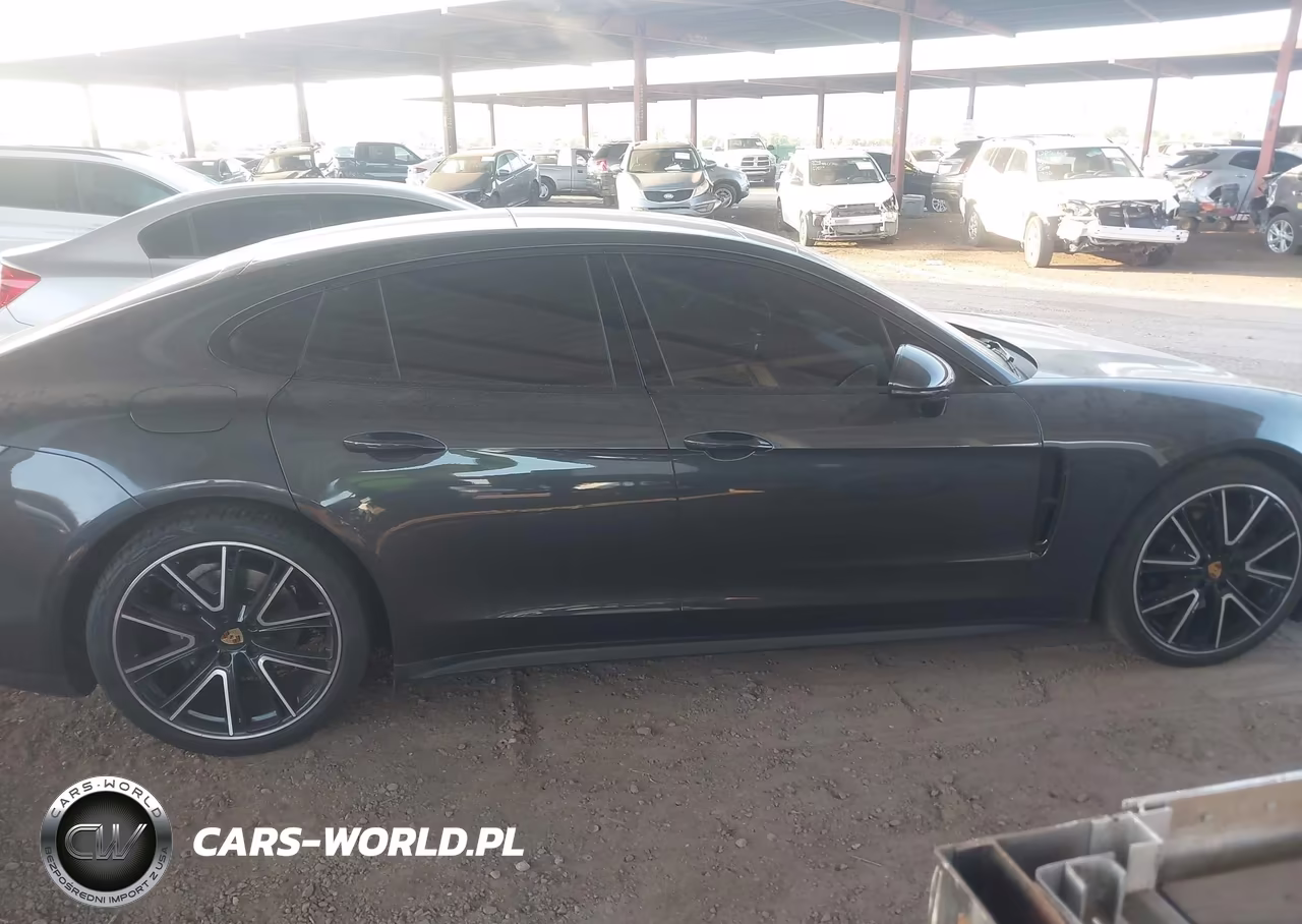 2018 Porsche Panamera 4 VIN:WP0AA2A79JL105094 - 12