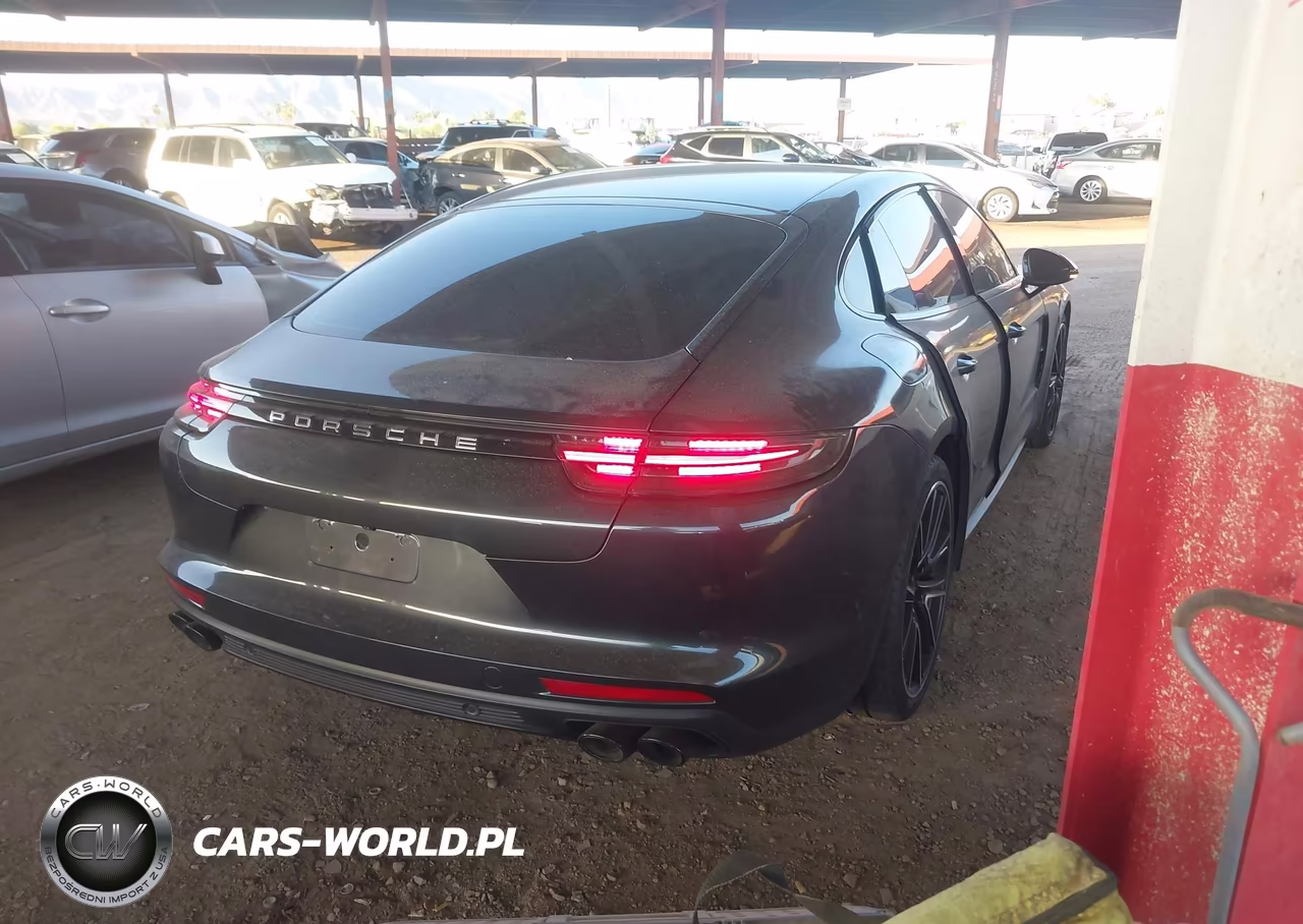 2018 Porsche Panamera 4 VIN:WP0AA2A79JL105094 - 4