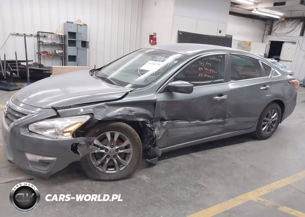 2015 Nissan Altima 2.5 S VIN:1N4AL3AP7FN891513 - 14