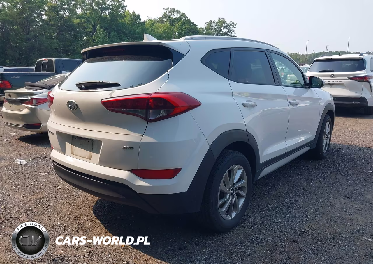 2018 Hyundai Tucson Sel VIN:KM8J3CA40JU629598 - 4