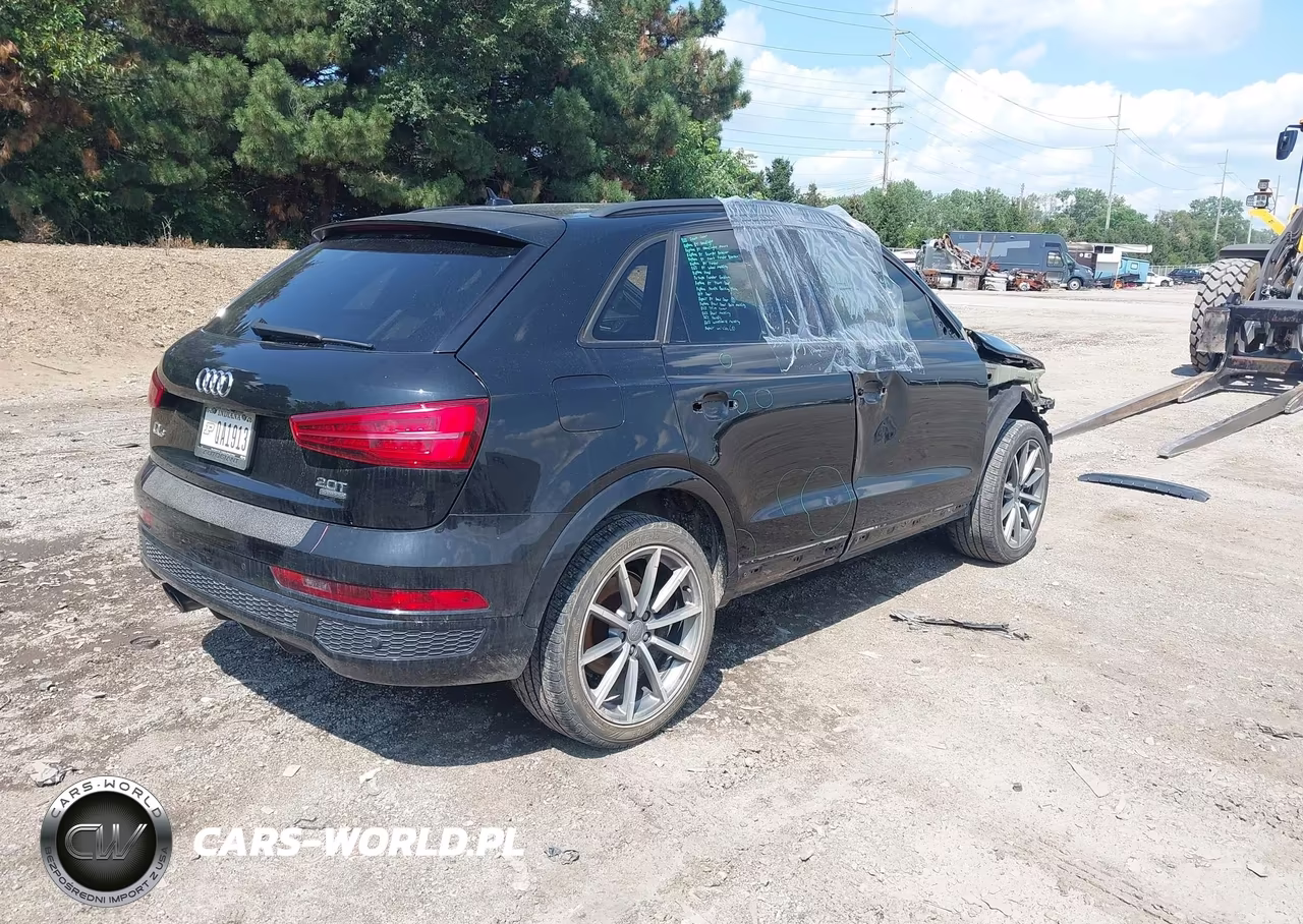 2017 Audi Q3 2.0T Premium VIN:WA1GCCFS4HR001394 - 4