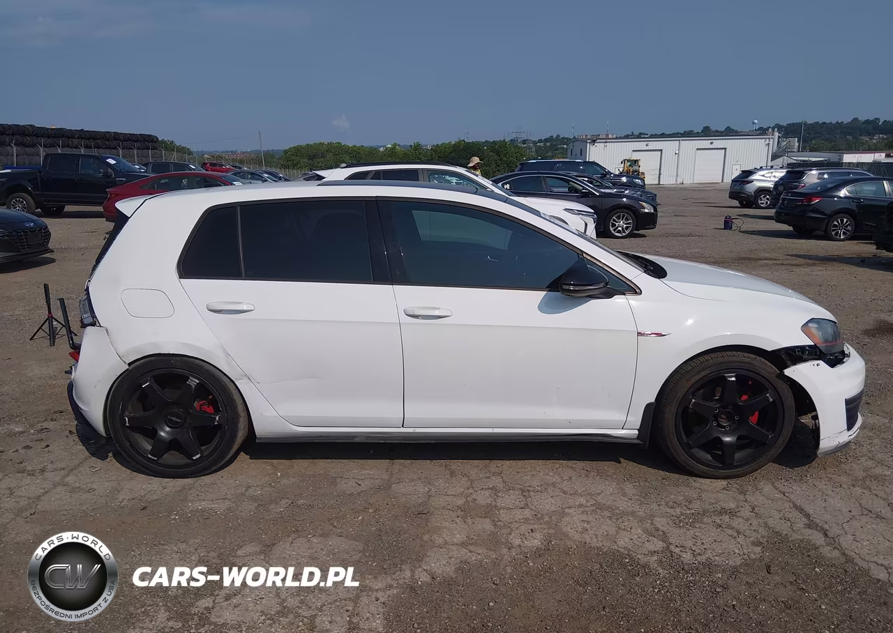 2015 Volkswagen Golf Gti 2.0T Se 4-Door VIN:3VW4T7AU0FM084567 - 13