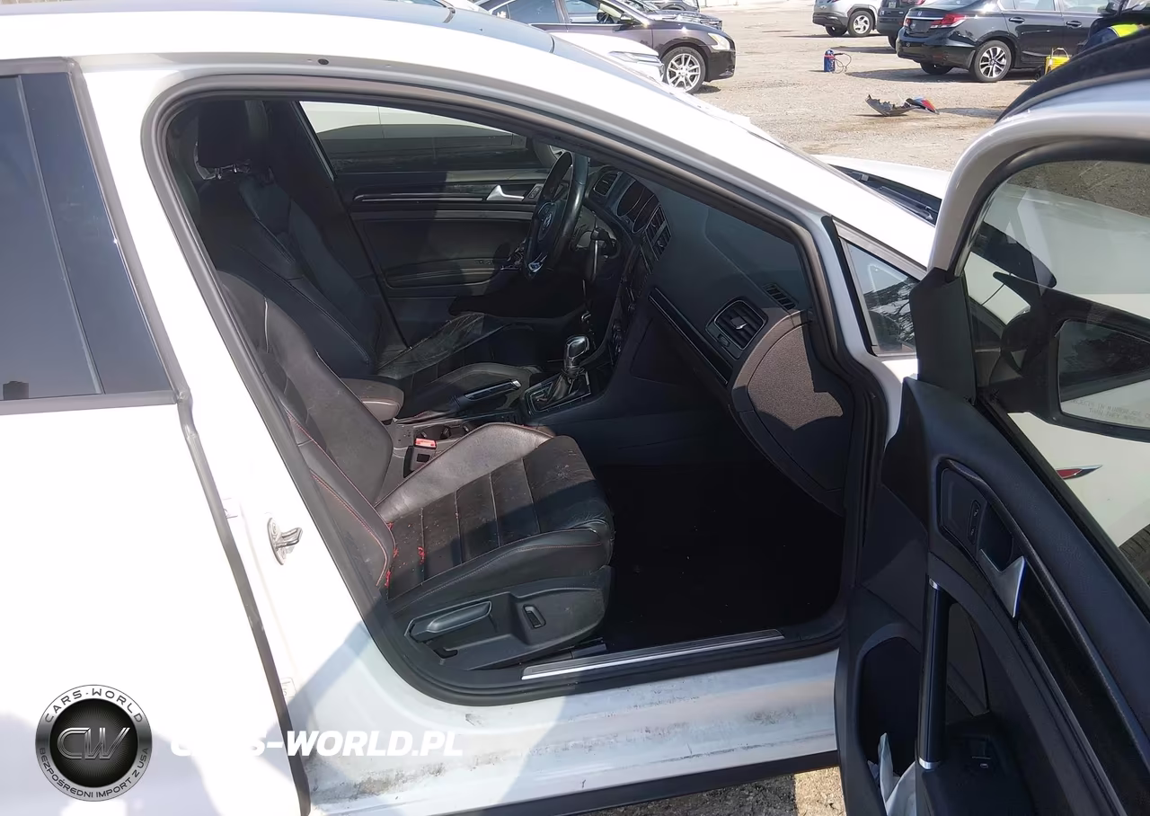 2015 Volkswagen Golf Gti 2.0T Se 4-Door VIN:3VW4T7AU0FM084567 - 5