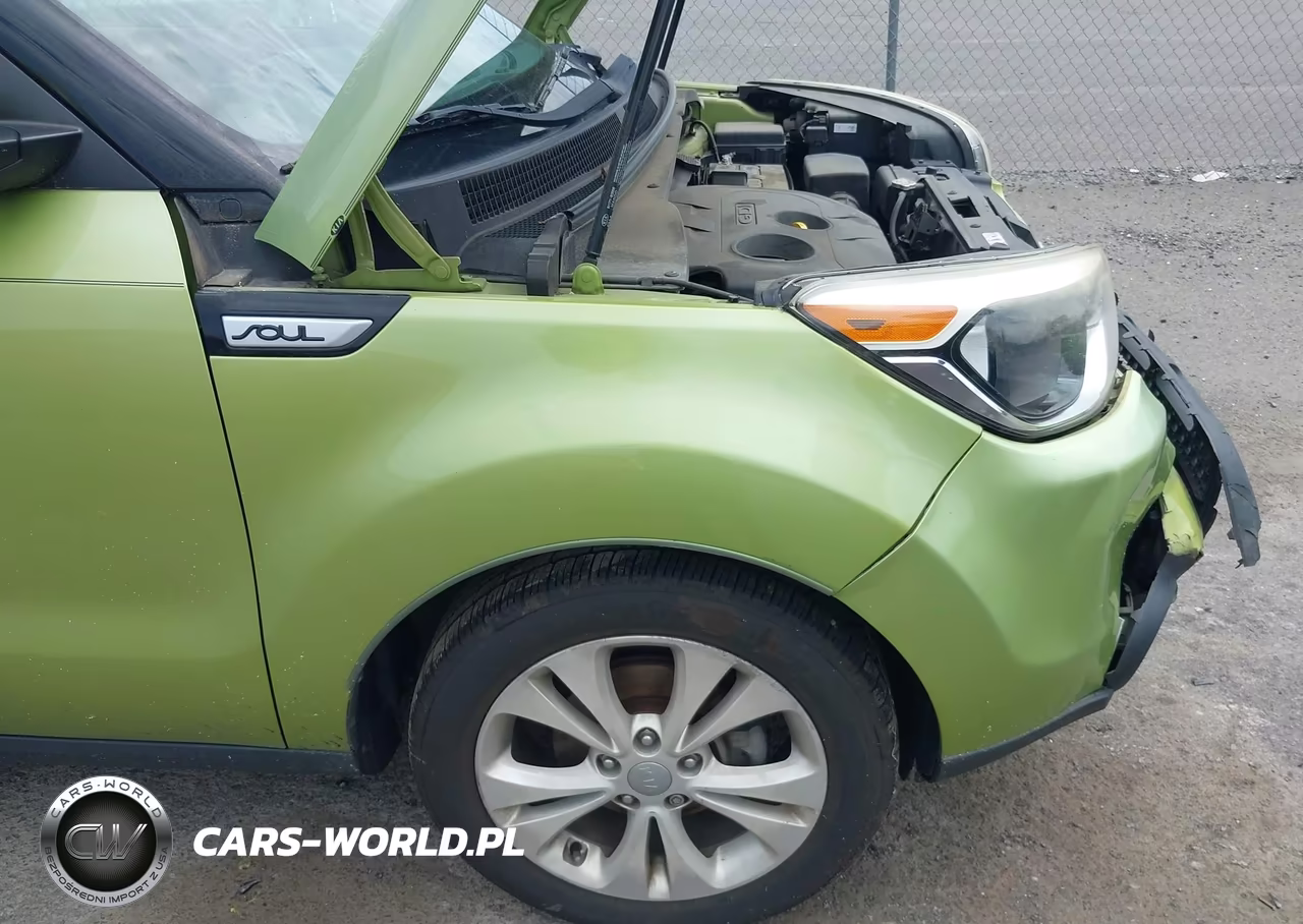 2015 Kia Soul + VIN:KNDJP3A53F7815367 - 13