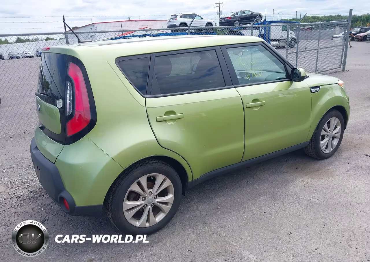 2015 Kia Soul + VIN:KNDJP3A53F7815367 - 4