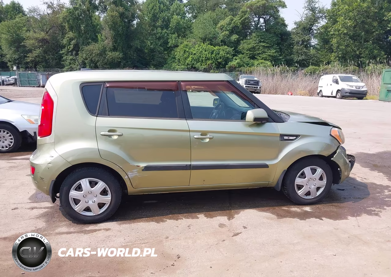 2012 Kia Soul VIN:KNDJT2A50C7473622 - 13