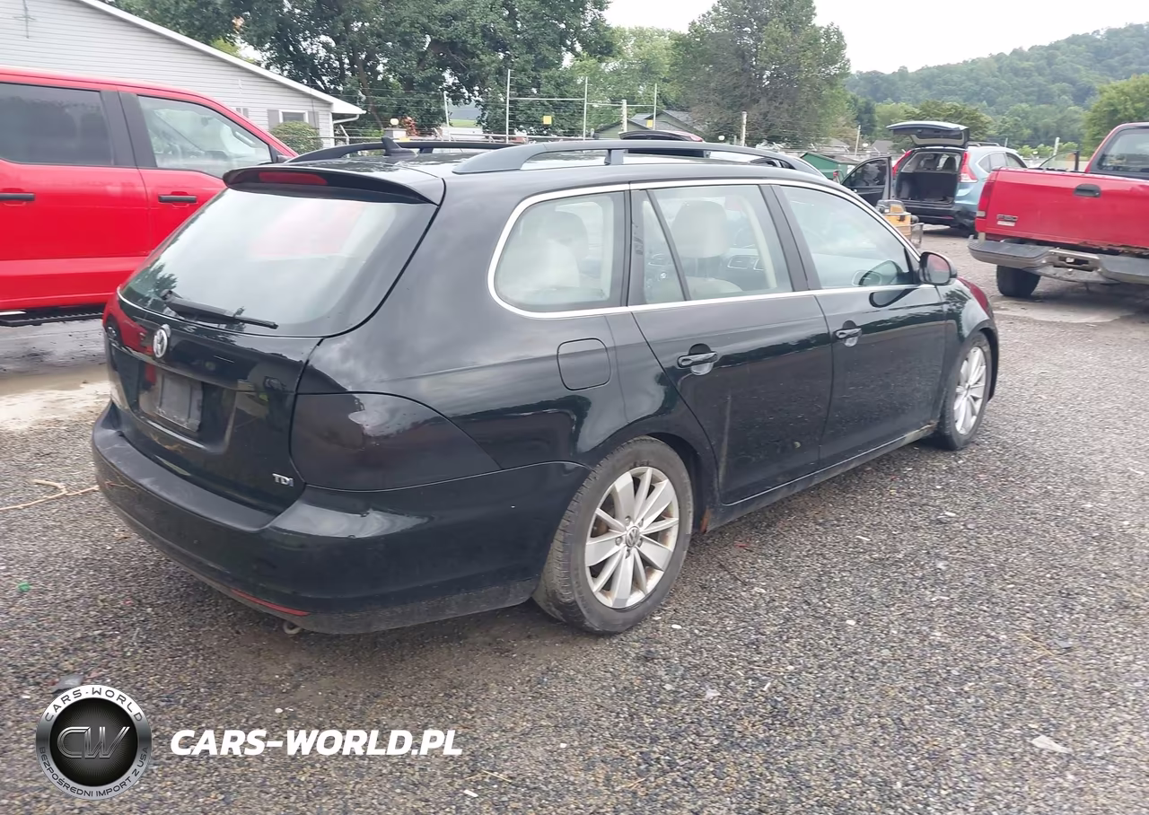 2011 Volkswagen Jetta Sportwagen 2.0L Tdi VIN:3VWPL7AJ2BM644182 - 4