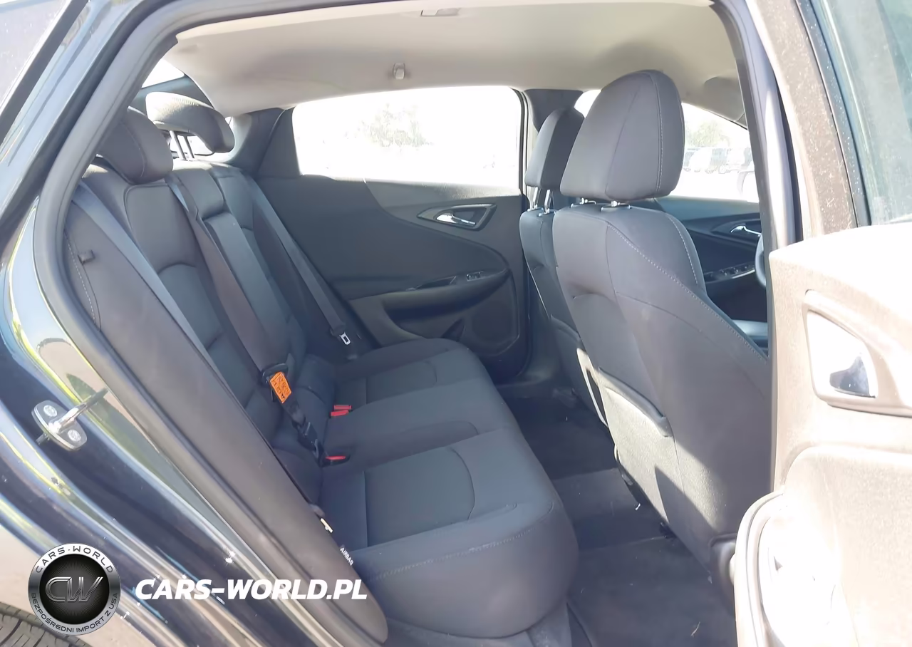 2017 Chevrolet Malibu Ls VIN:1G1ZB5ST7HF163106 - 8