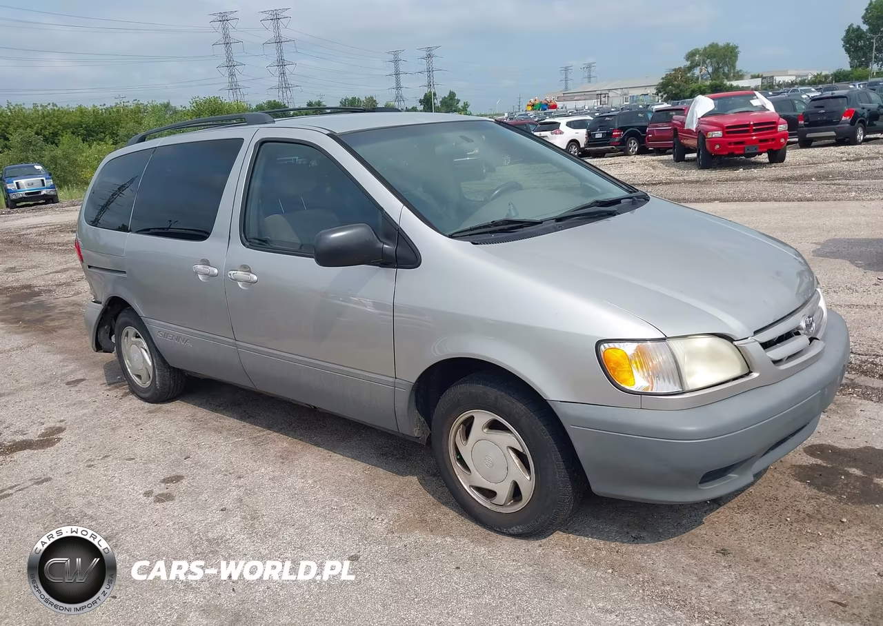 2001 Toyota Sienna Le