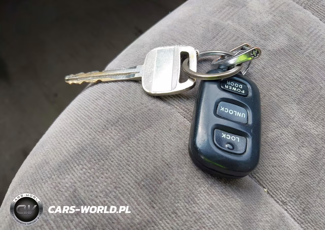 2001 Toyota Sienna Le VIN:4T3ZF13C01U383713 - 11