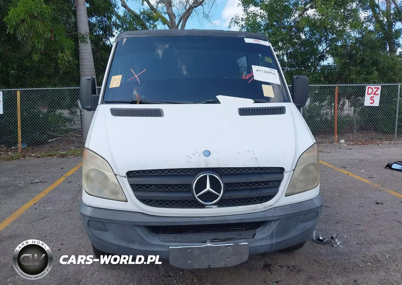 2012 Mercedes-Benz Sprinter 2500 Normal Roof VIN:WD3PE7CC0C5653153 - 12