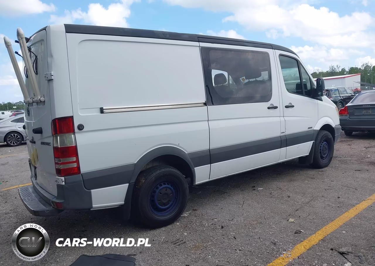 2012 Mercedes-Benz Sprinter 2500 Normal Roof VIN:WD3PE7CC0C5653153 - 4