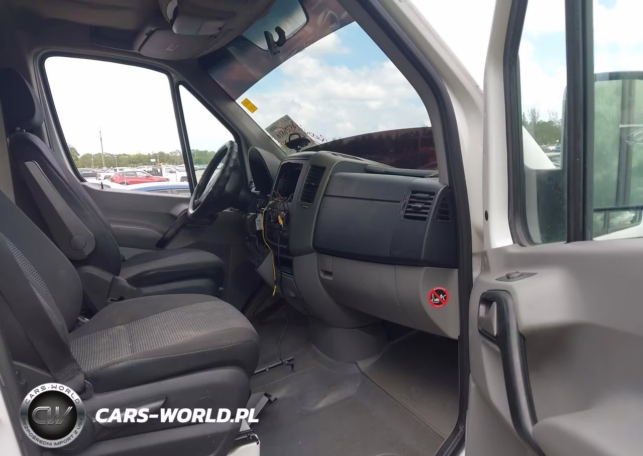 2012 Mercedes-Benz Sprinter 2500 Normal Roof VIN:WD3PE7CC0C5653153 - 5
