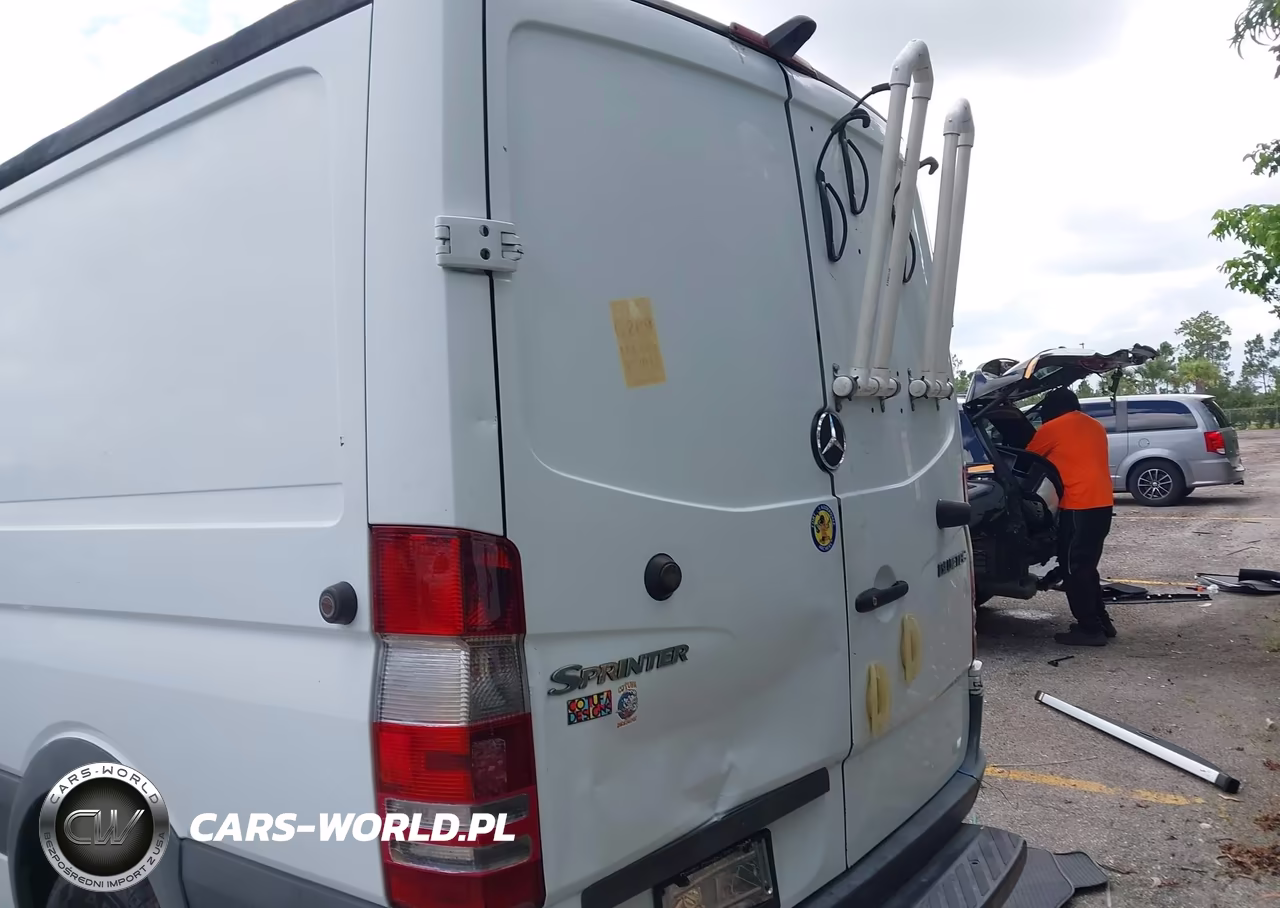 2012 Mercedes-Benz Sprinter 2500 Normal Roof VIN:WD3PE7CC0C5653153 - 6