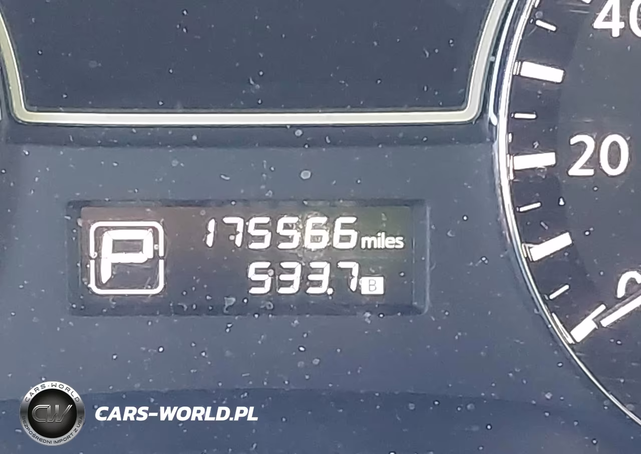 2015 Nissan Pathfinder Platinum-S-Sl-Sv VIN:5N1AR2MM1FC656665 - 15