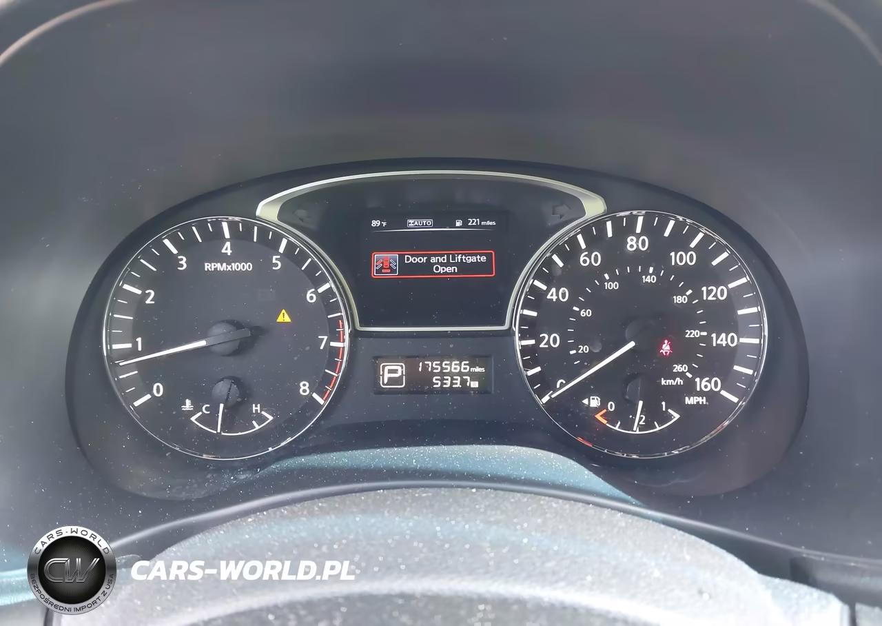 2015 Nissan Pathfinder Platinum-S-Sl-Sv VIN:5N1AR2MM1FC656665 - 7