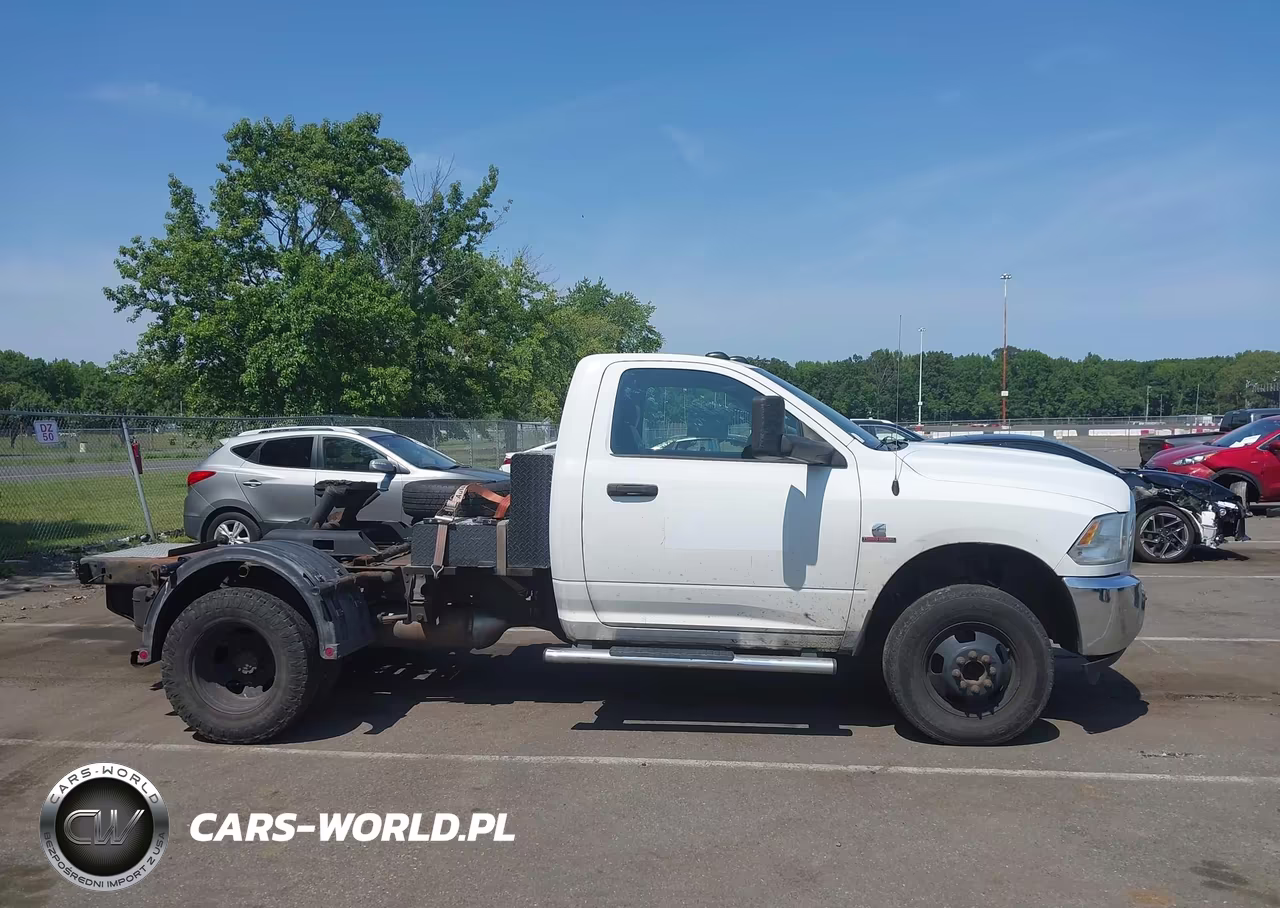 2014 Ram 3500 Chassis Tradesman-Slt VIN:3C7WRTAL1EG298865 - 13