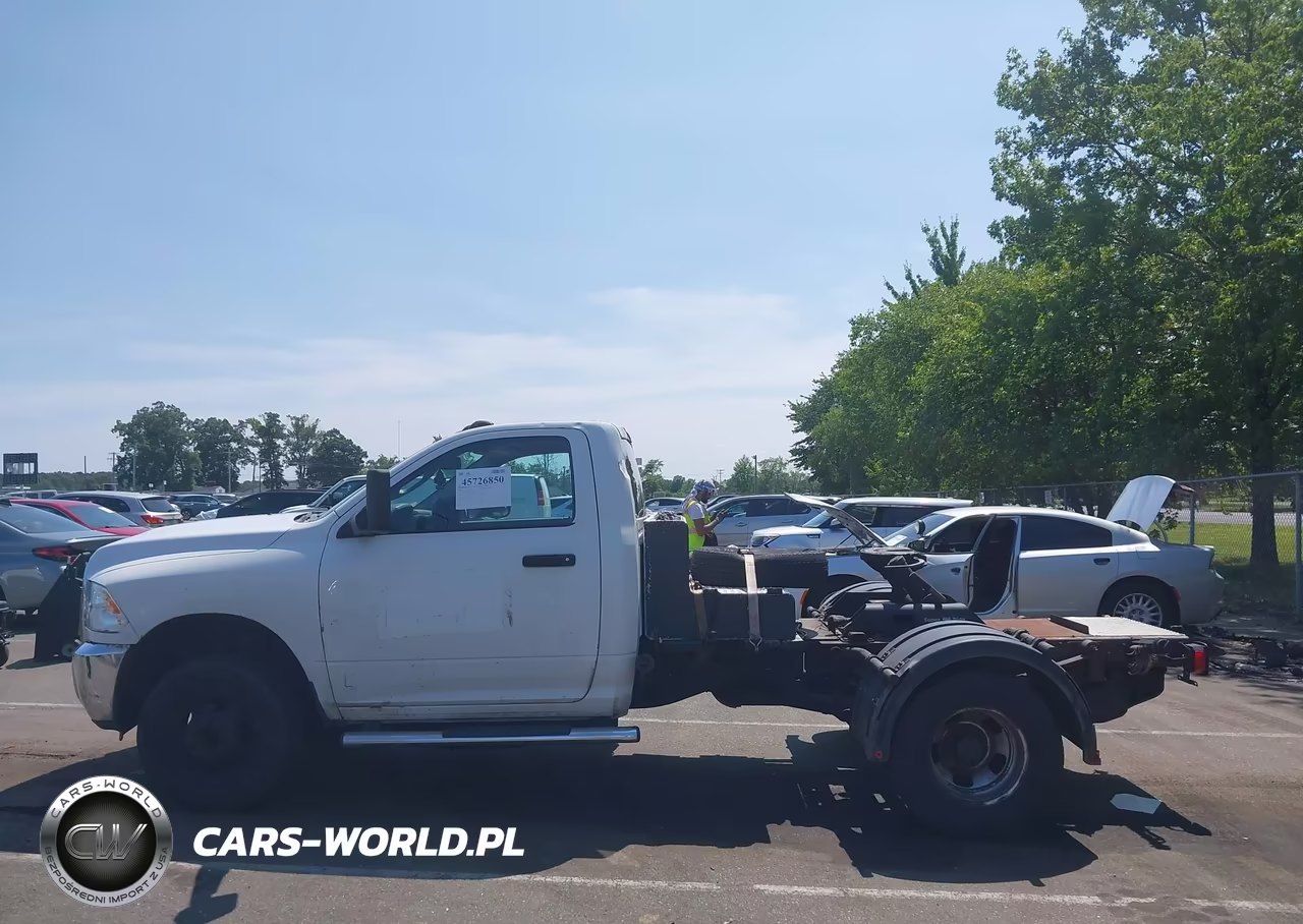 2014 Ram 3500 Chassis Tradesman-Slt VIN:3C7WRTAL1EG298865 - 14