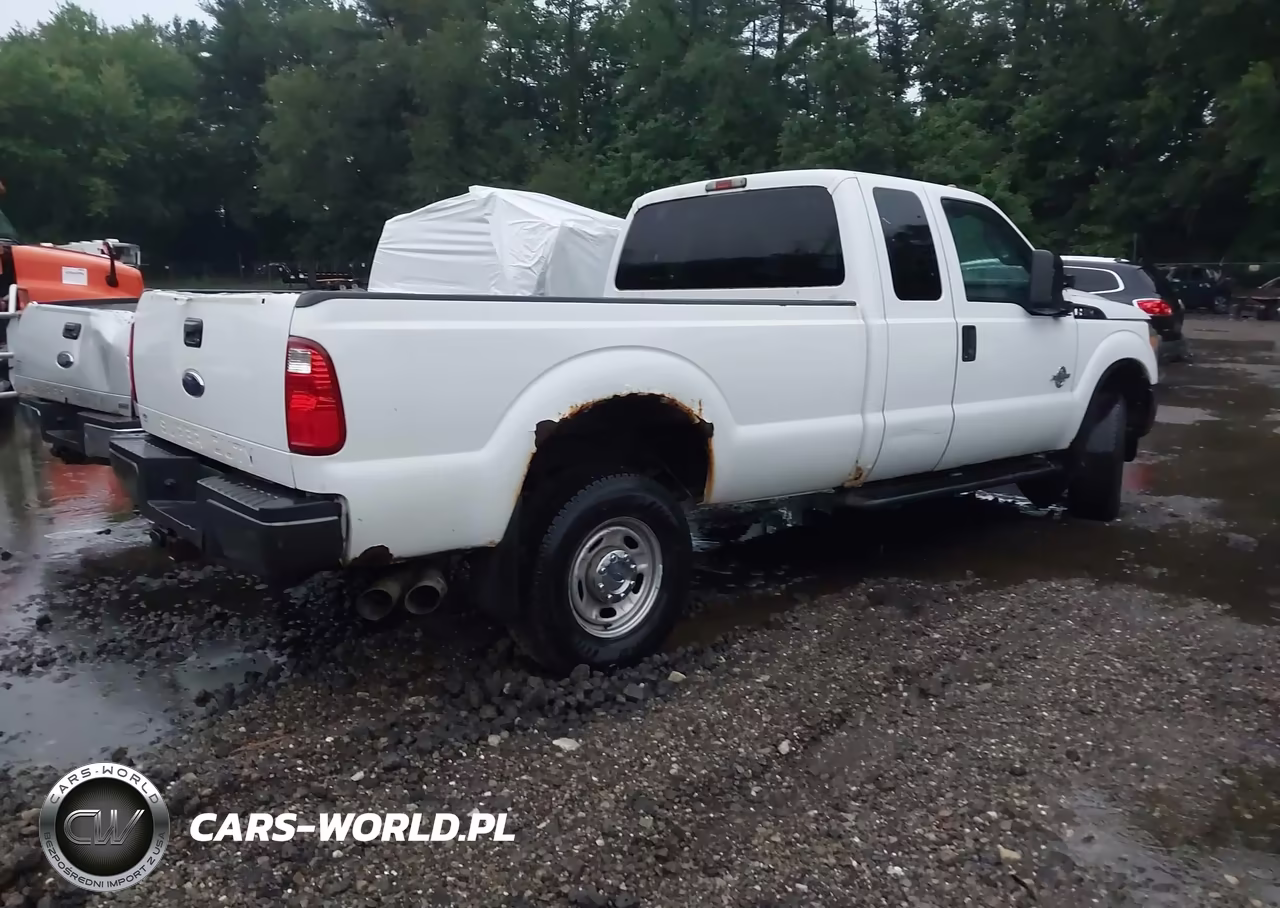 2011 Ford F-350 Xl VIN:1FT8X3BT4BEC45137 - 4