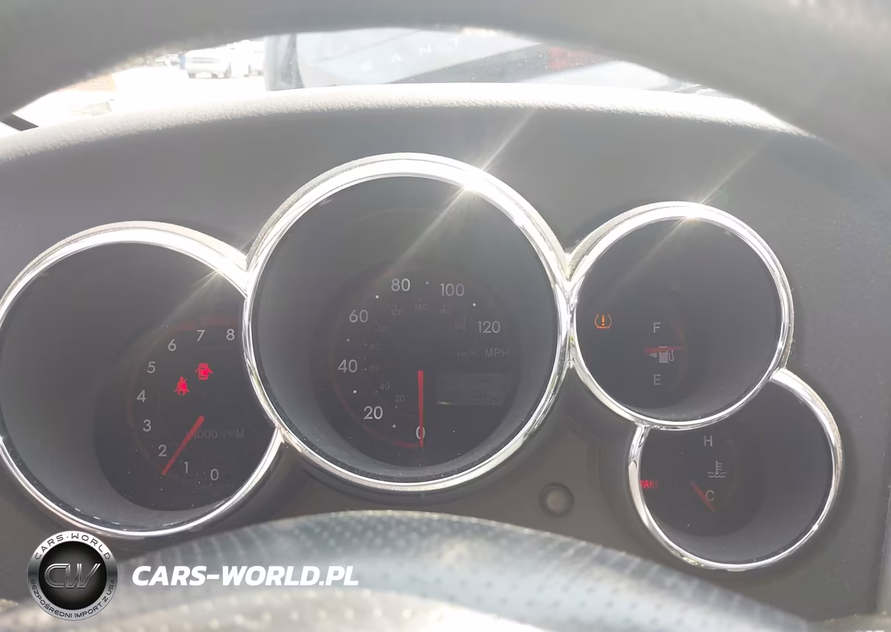 2008 Pontiac Vibe VIN:5Y2SL65848Z421213 - 7