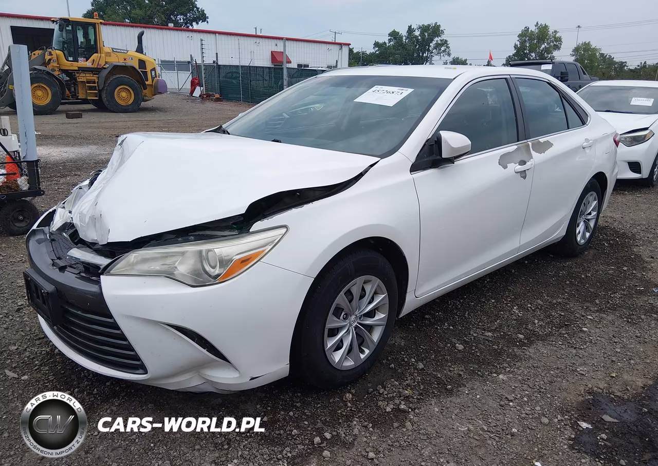 2015 Toyota Camry Le VIN:4T4BF1FKXFR473235 - 2