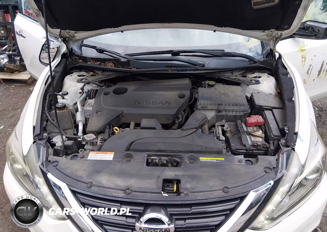 2017 Nissan Altima 2.5 Sr VIN:1N4AL3AP5HC199149 - 10