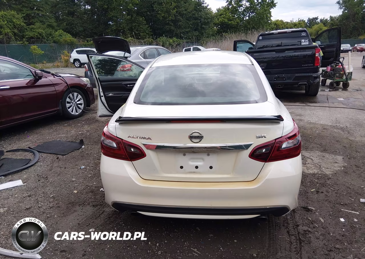 2017 Nissan Altima 2.5 Sr VIN:1N4AL3AP5HC199149 - 16