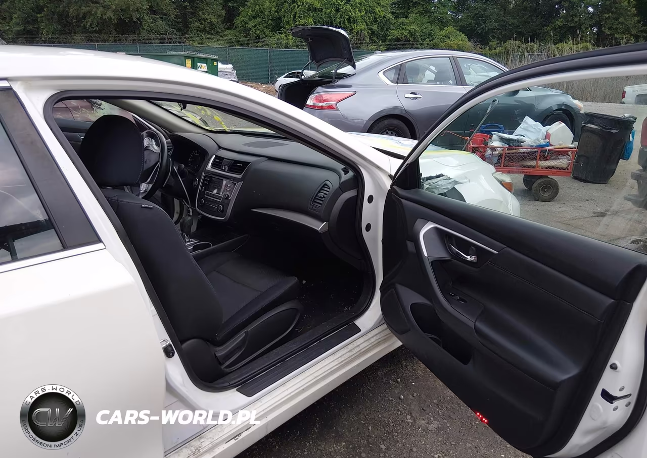 2017 Nissan Altima 2.5 Sr VIN:1N4AL3AP5HC199149 - 5