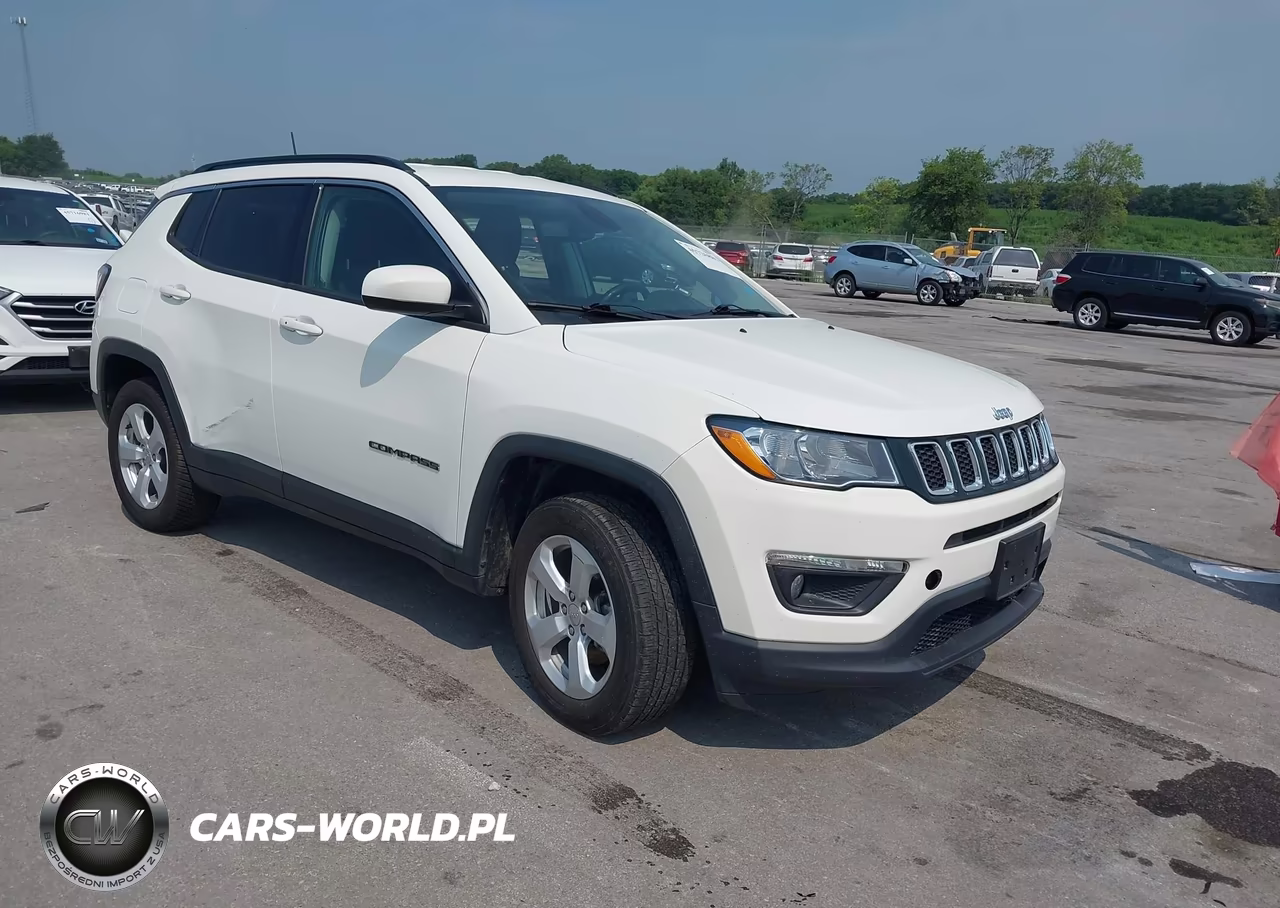 2020 Jeep Compass Latitude 4X4 – zdjęcie 1 z 17