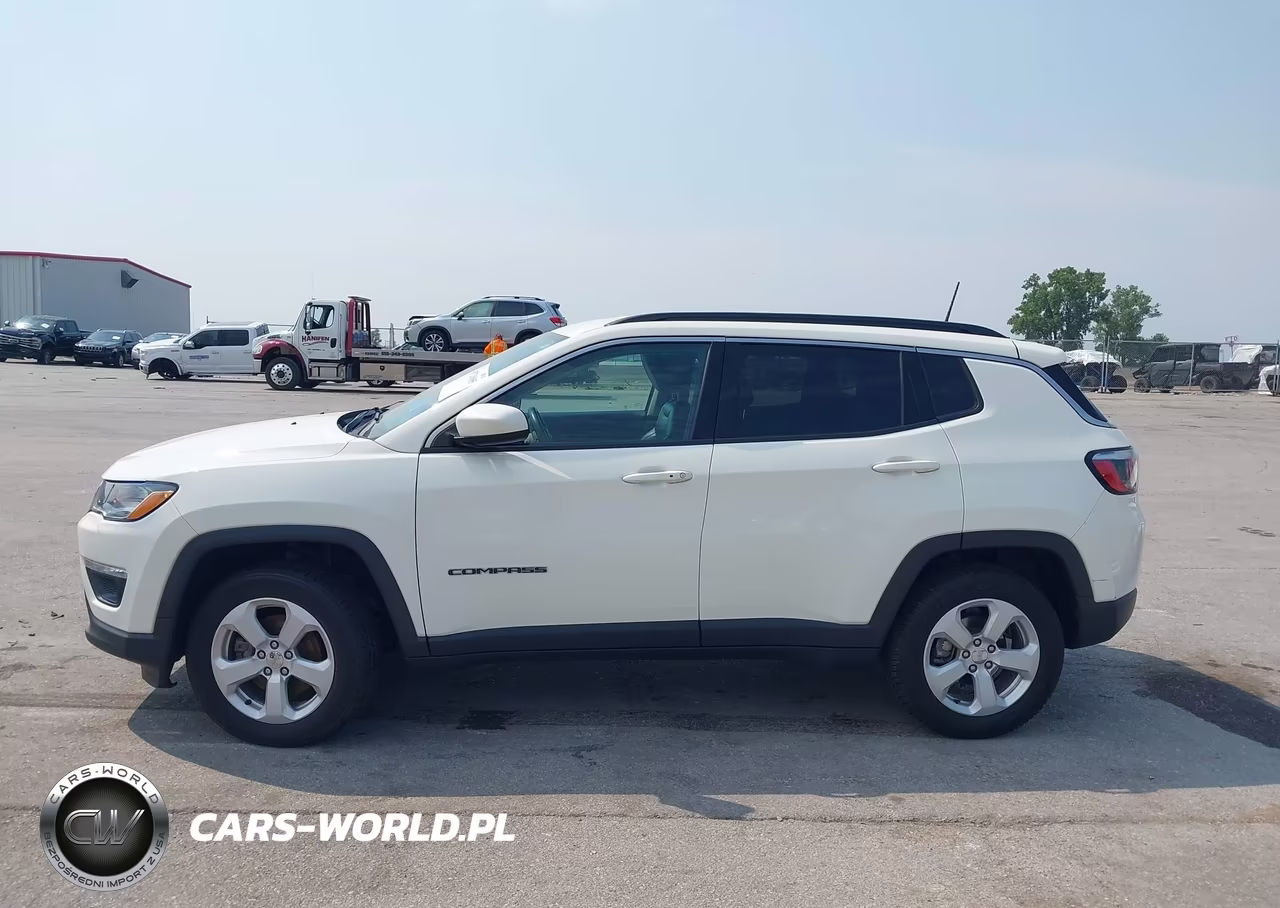 2020 Jeep Compass Latitude 4X4 VIN:3C4NJDBB1LT230565 - 14