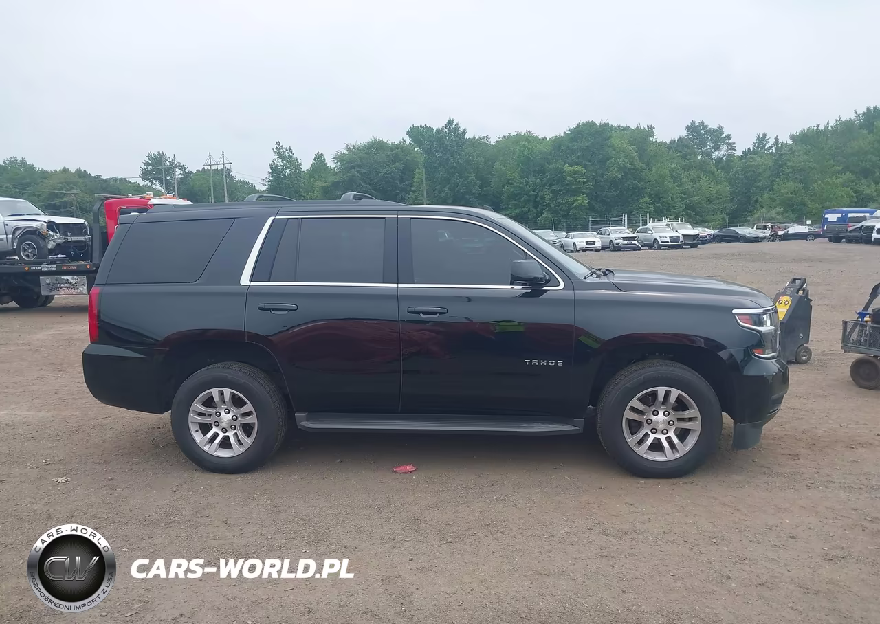 2017 Chevrolet Tahoe Lt VIN:1GNSKBKC2HR119043 - 13