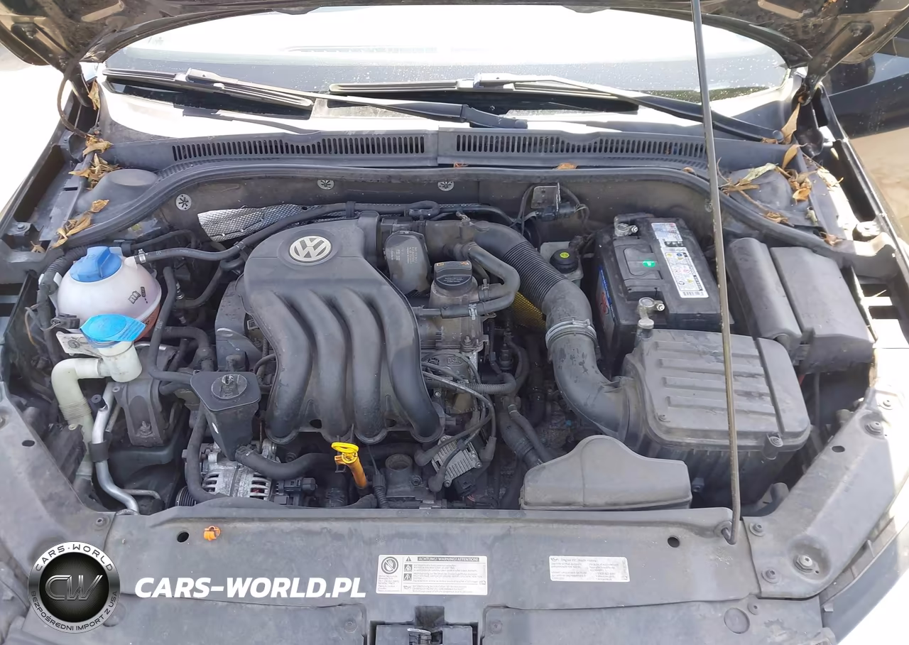 2013 Volkswagen Jetta 2.0L S VIN:3VW2K7AJ8DM300937 - 10