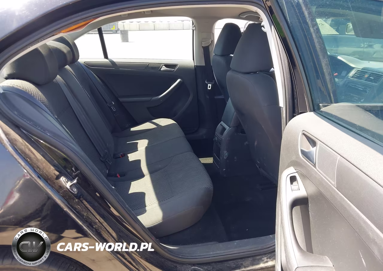 2013 Volkswagen Jetta 2.0L S VIN:3VW2K7AJ8DM300937 - 8