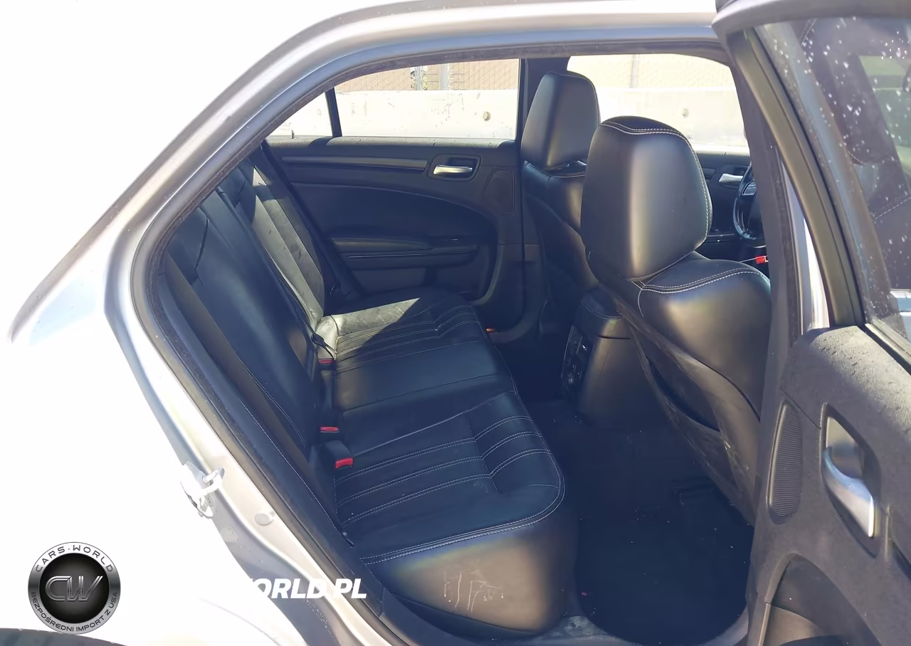2013 Chrysler 300 300S VIN:2C3CCABG8DH641066 - 8