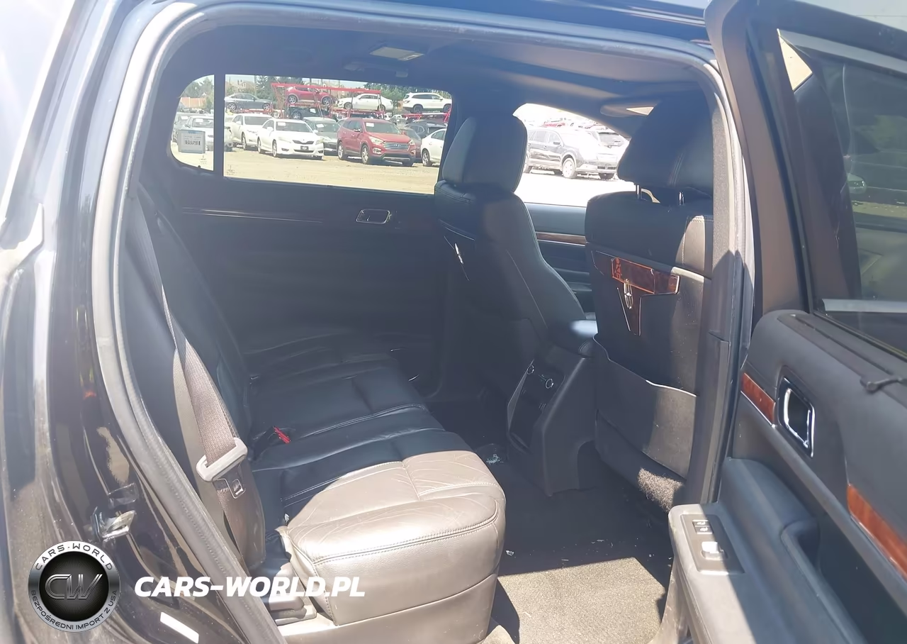 2018 Lincoln Mkt VIN:2LMHJ5NK5JBL01869 - 8